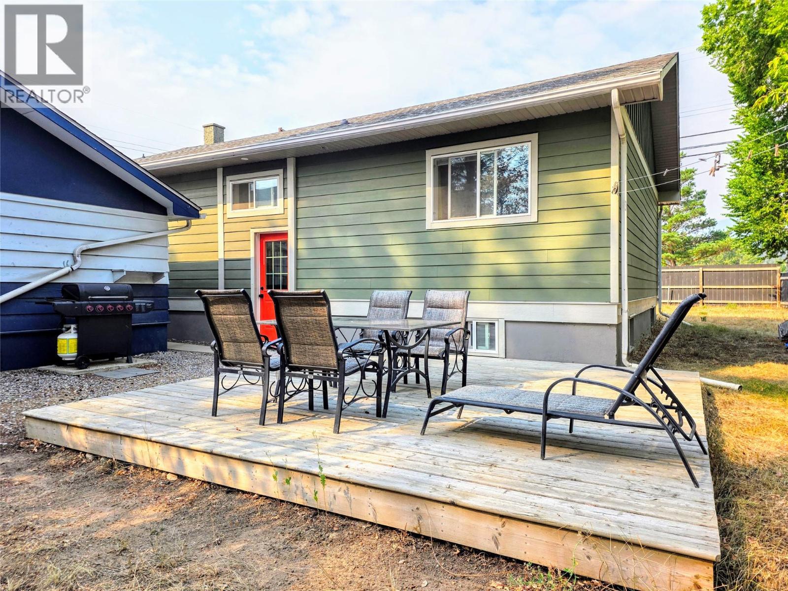 1313 13th Avenue, Invermere, British Columbia  V0A 1K4 - Photo 9 - 10398112