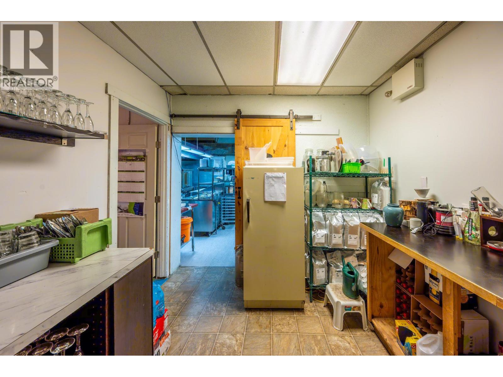 901 10th  S Avenue, Golden, British Columbia  V0A 1H0 - Photo 43 - 10397274