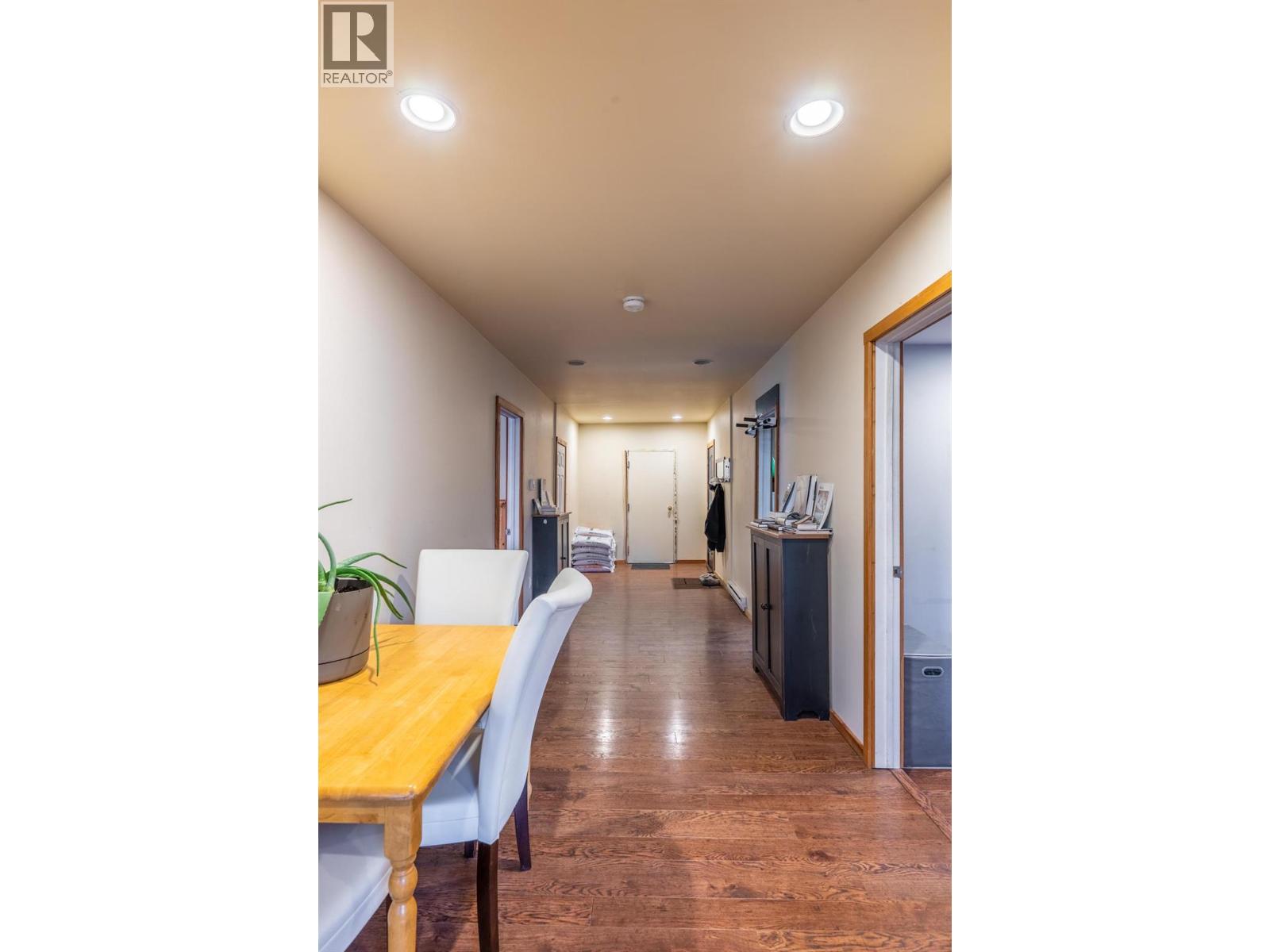 901 10th  S Avenue, Golden, British Columbia  V0A 1H0 - Photo 64 - 10397274
