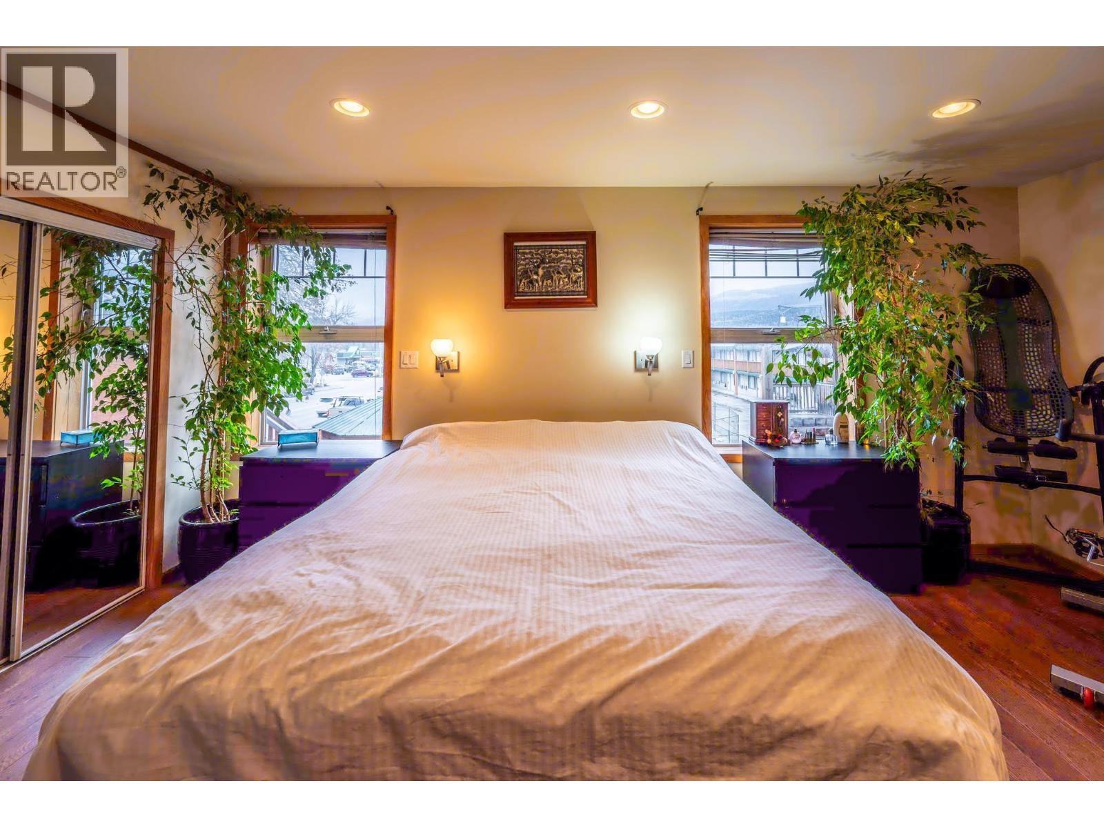 901 10th  S Avenue, Golden, British Columbia  V0A 1H0 - Photo 66 - 10397274