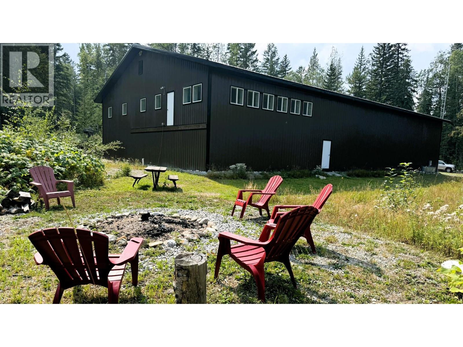 2434 Kettleston Road, Golden, British Columbia  V0A 1H1 - Photo 22 - 10398165