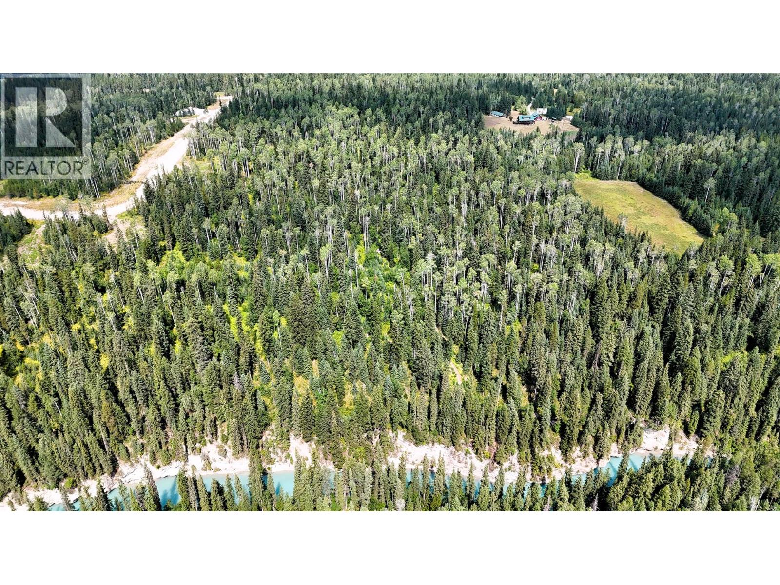 2434 Kettleston Road, Golden, British Columbia  V0A 1H1 - Photo 4 - 10398165