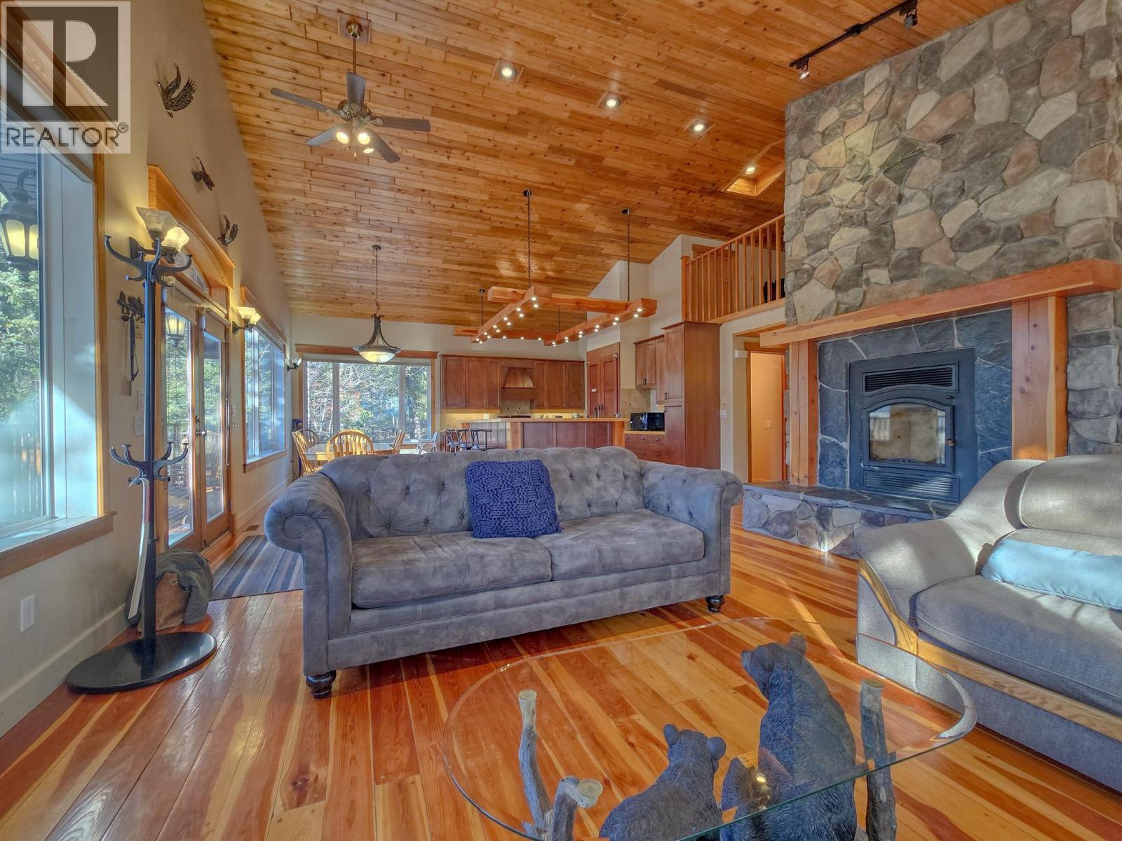 4980 Timberside Place, Windermere, British Columbia  v0a 1k3 - Photo 4 - 10398345