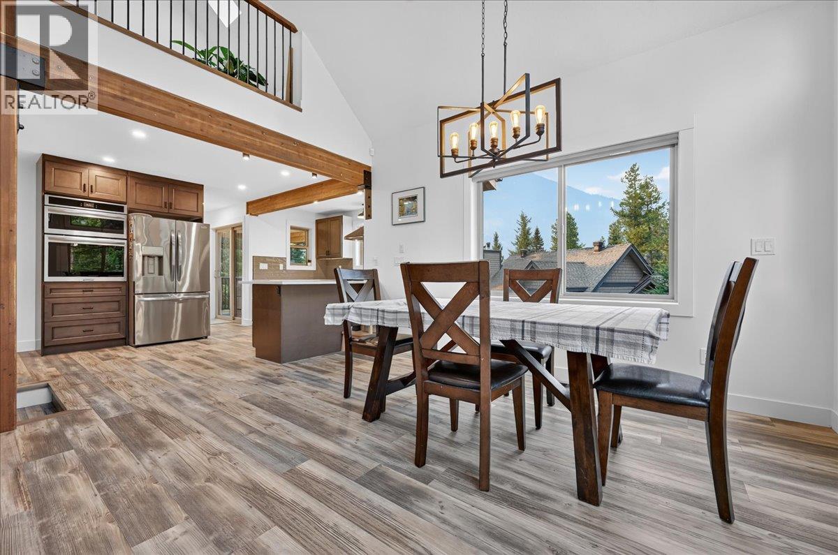 9966 Wildwood Lane, Panorama Mountain, British Columbia  V0A 1T0 - Photo 11 - 10398521