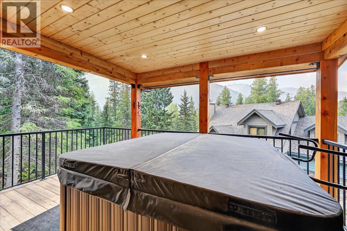 9966 Wildwood Lane, Panorama Mountain, British Columbia  V0A 1T0 - Photo 18 - 10398521