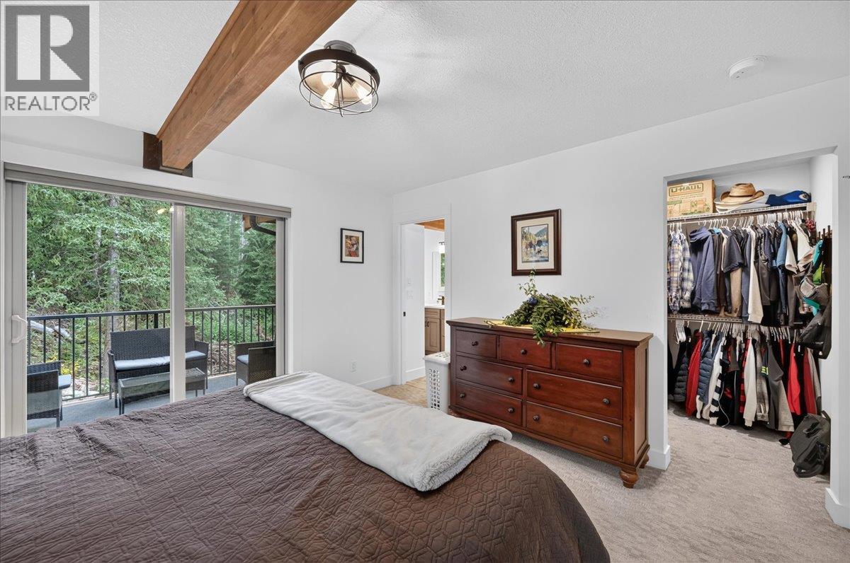 9966 Wildwood Lane, Panorama Mountain, British Columbia  V0A 1T0 - Photo 23 - 10398521