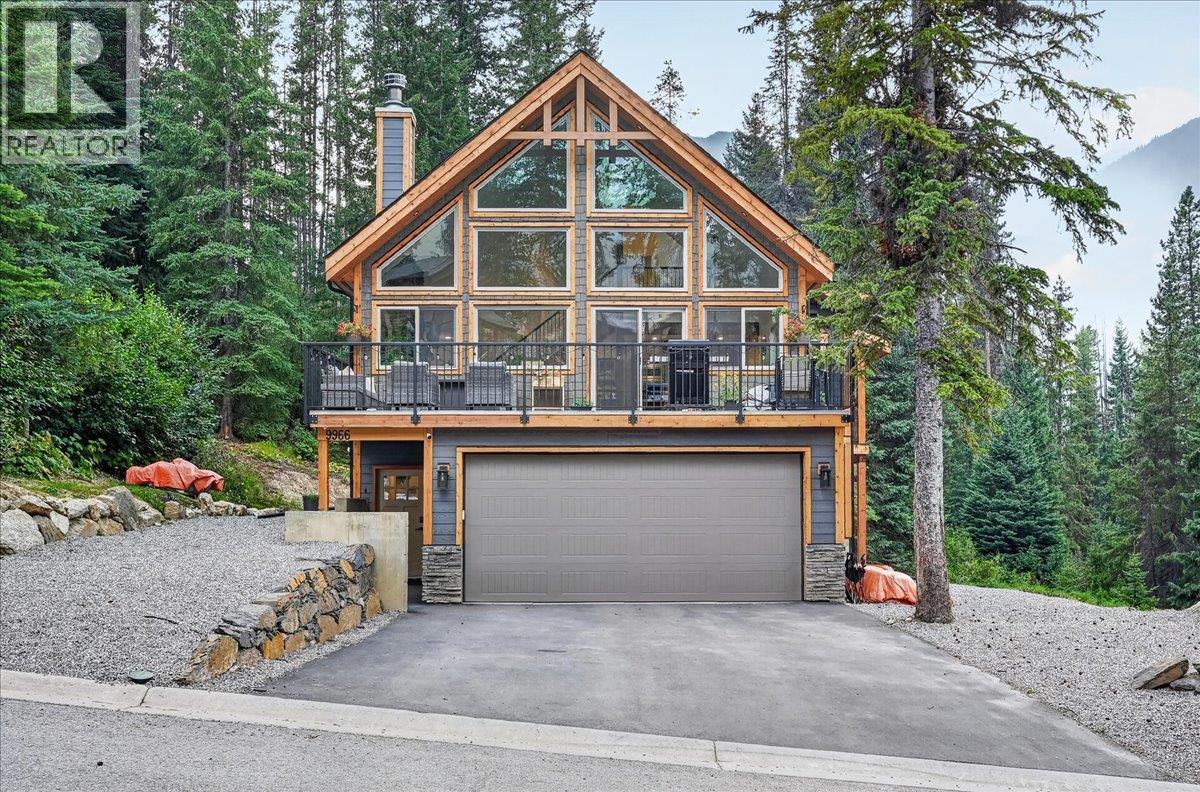 9966 Wildwood Lane, Panorama Mountain, British Columbia  V0A 1T0 - Photo 47 - 10398521