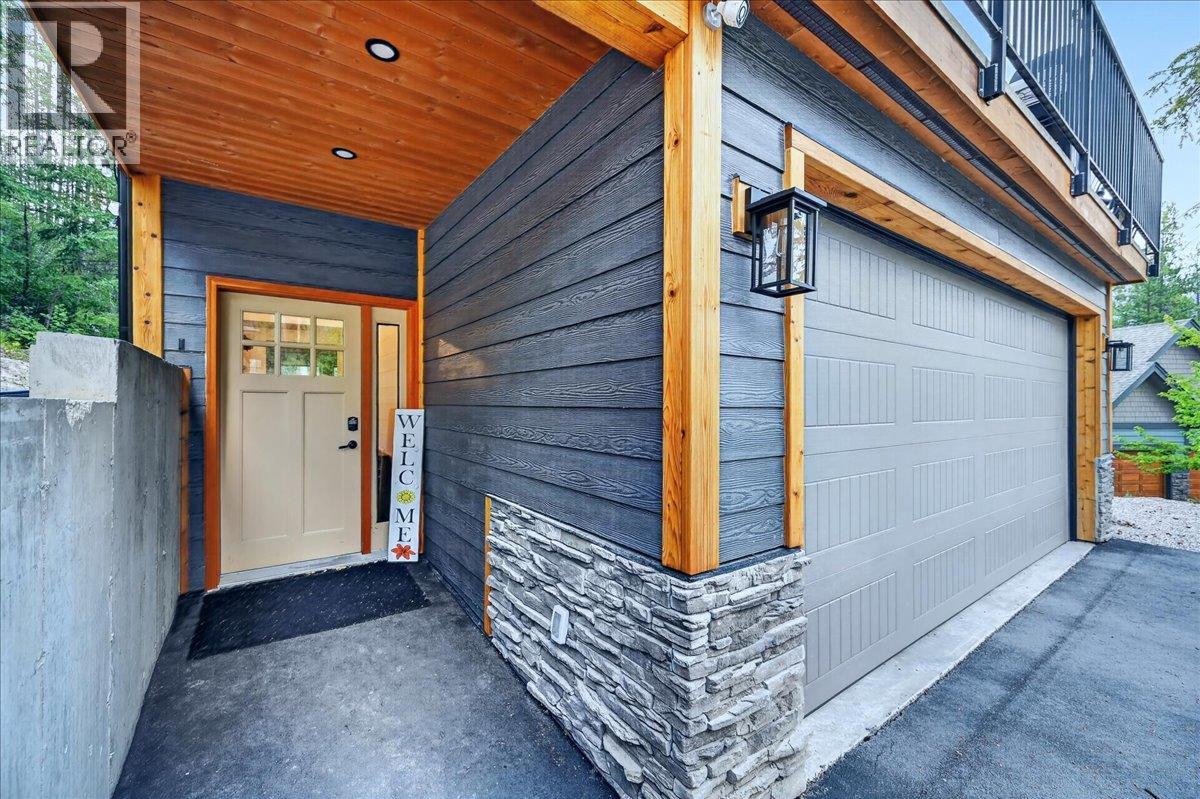 9966 Wildwood Lane, Panorama Mountain, British Columbia  V0A 1T0 - Photo 51 - 10398521