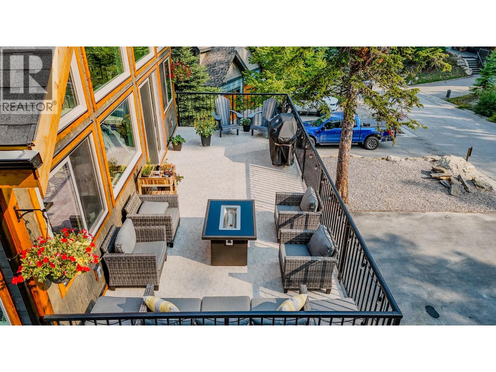 9966 Wildwood Lane, Panorama Mountain, British Columbia  V0A 1T0 - Photo 57 - 10398521
