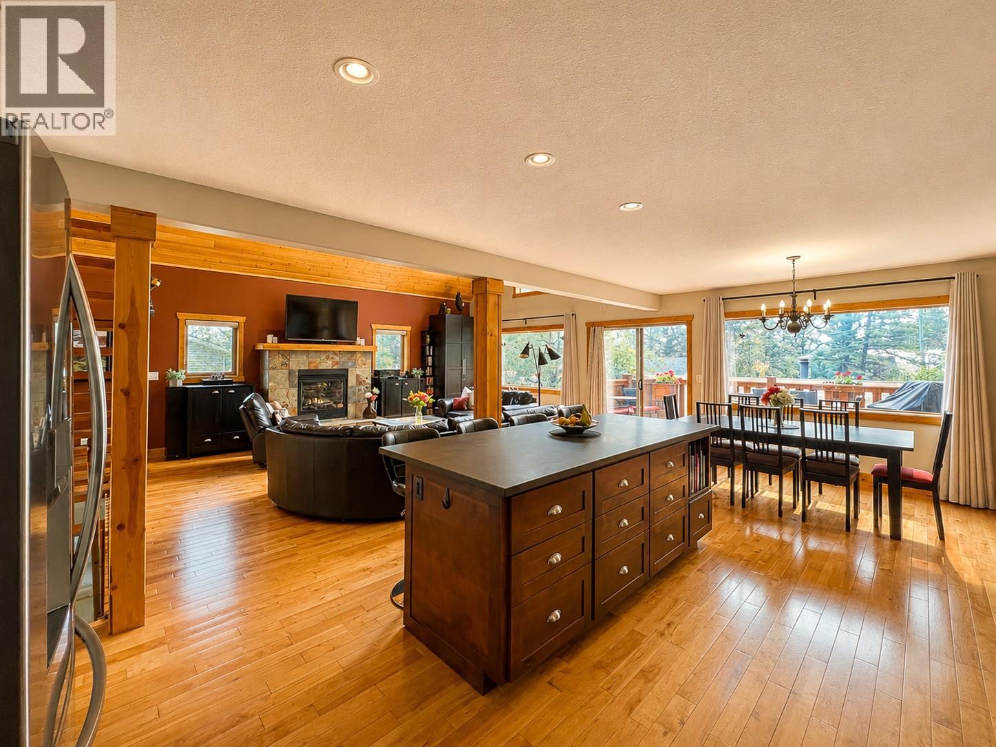 1741 8th Avenue, Invermere, British Columbia  V0A 1K4 - Photo 27 - 10398649