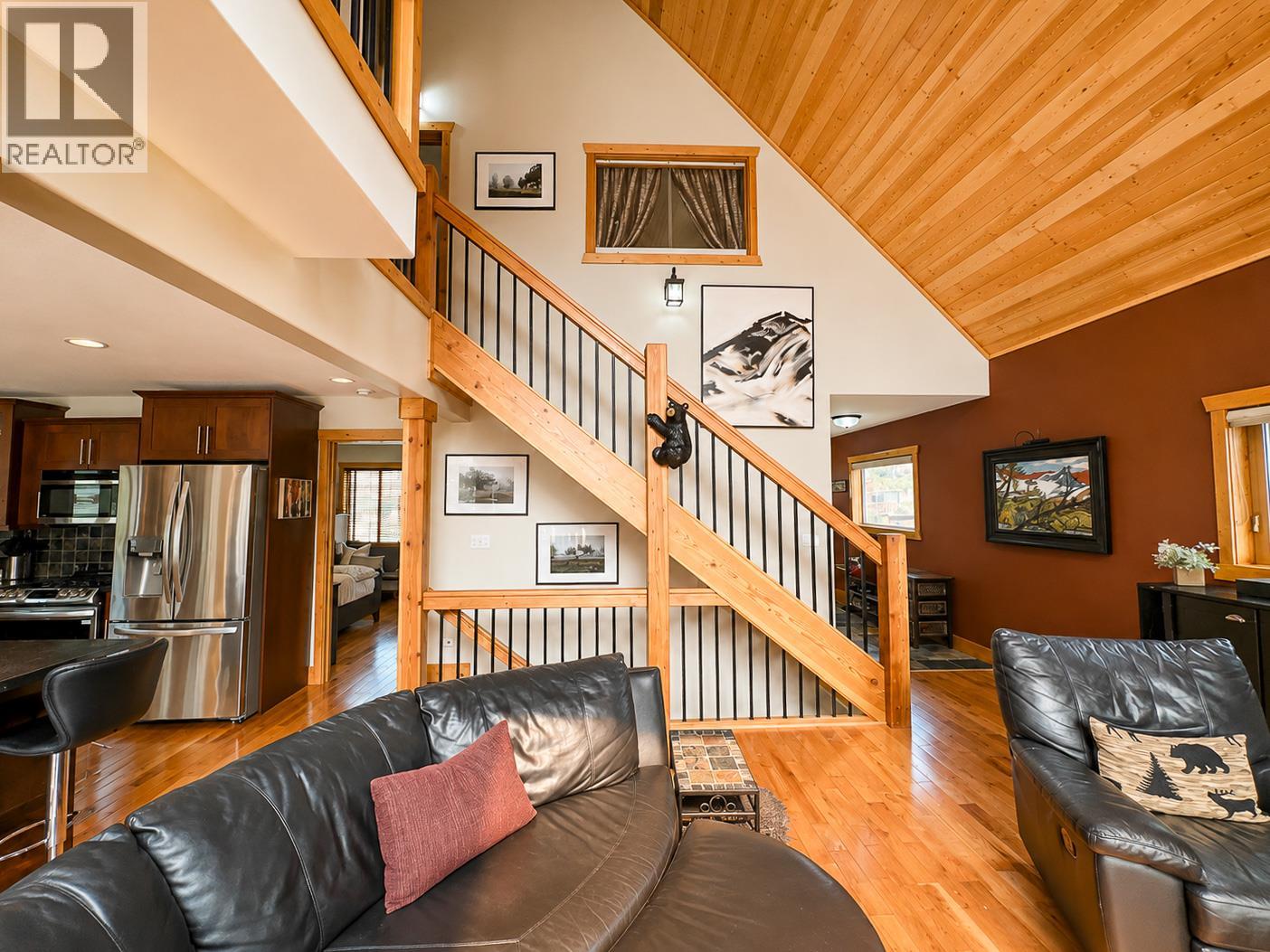 1741 8th Avenue, Invermere, British Columbia  V0A 1K4 - Photo 39 - 10398649