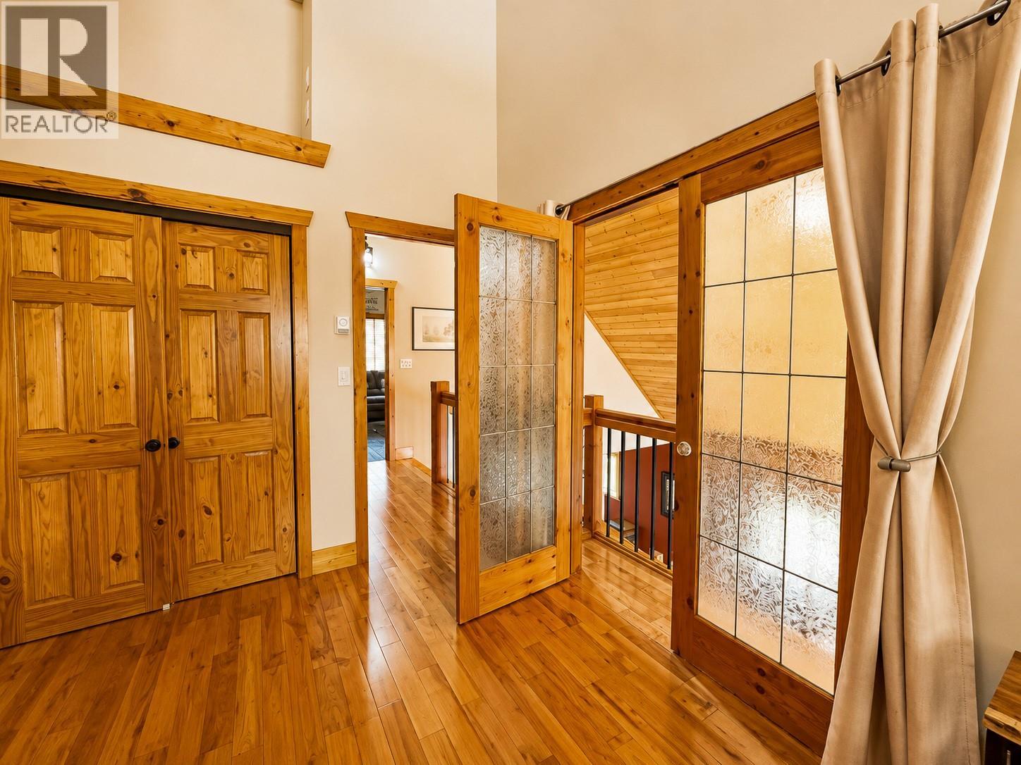 1741 8th Avenue, Invermere, British Columbia  V0A 1K4 - Photo 56 - 10398649