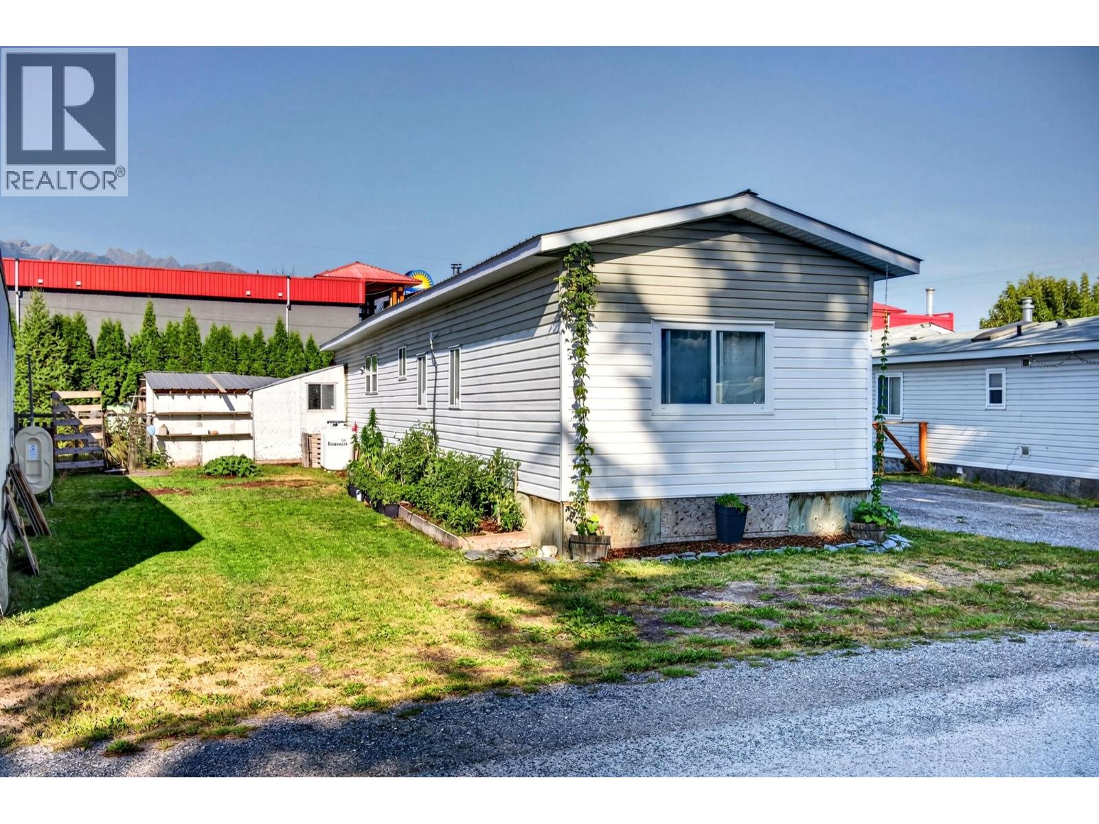 1422 Golden View Road Unit# 5, Golden, British Columbia  V0A 1H1 - Photo 5 - 10398950