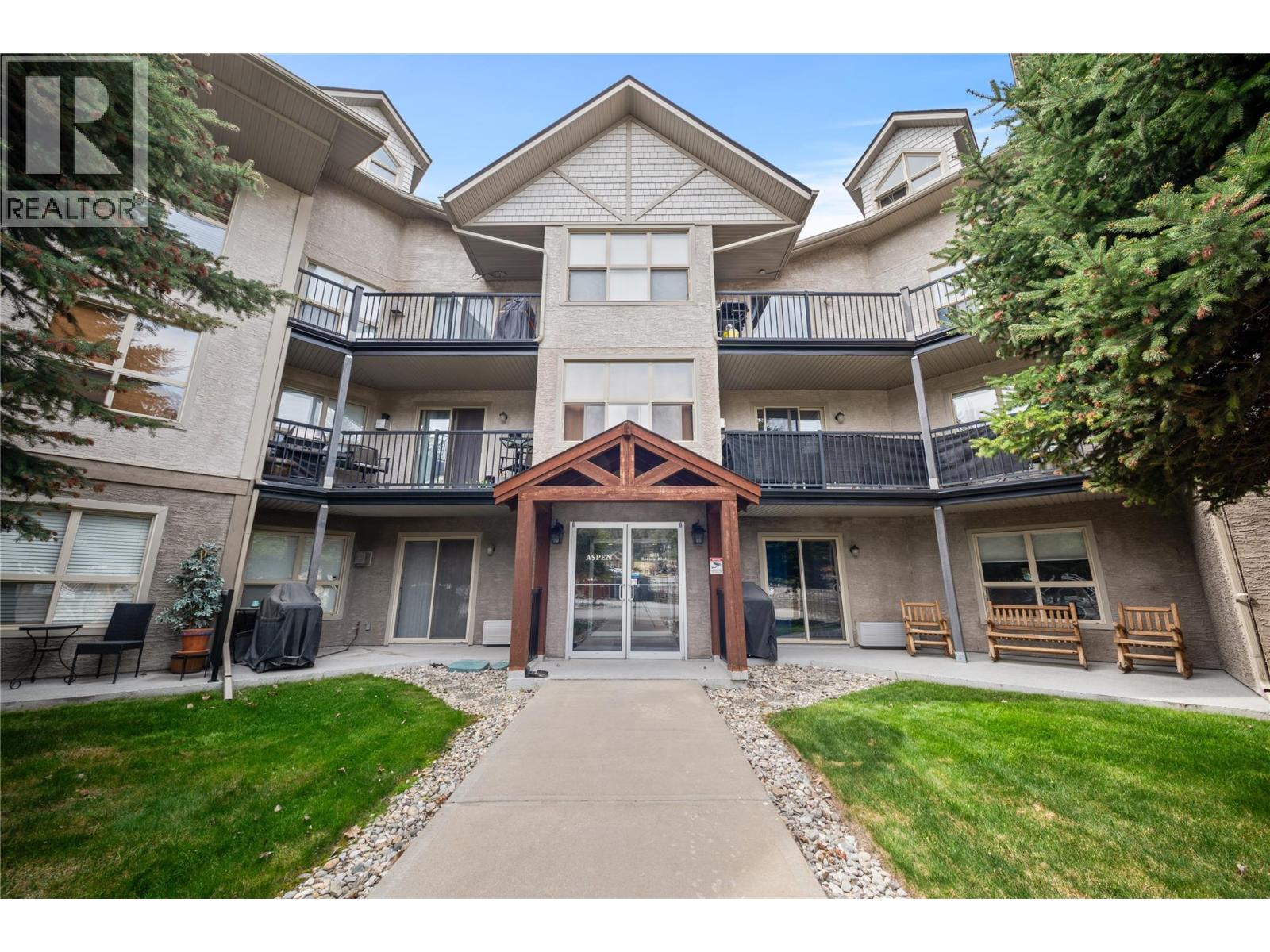 4875 Radium Boulevard Unit# 116, Radium Hot Springs, British Columbia