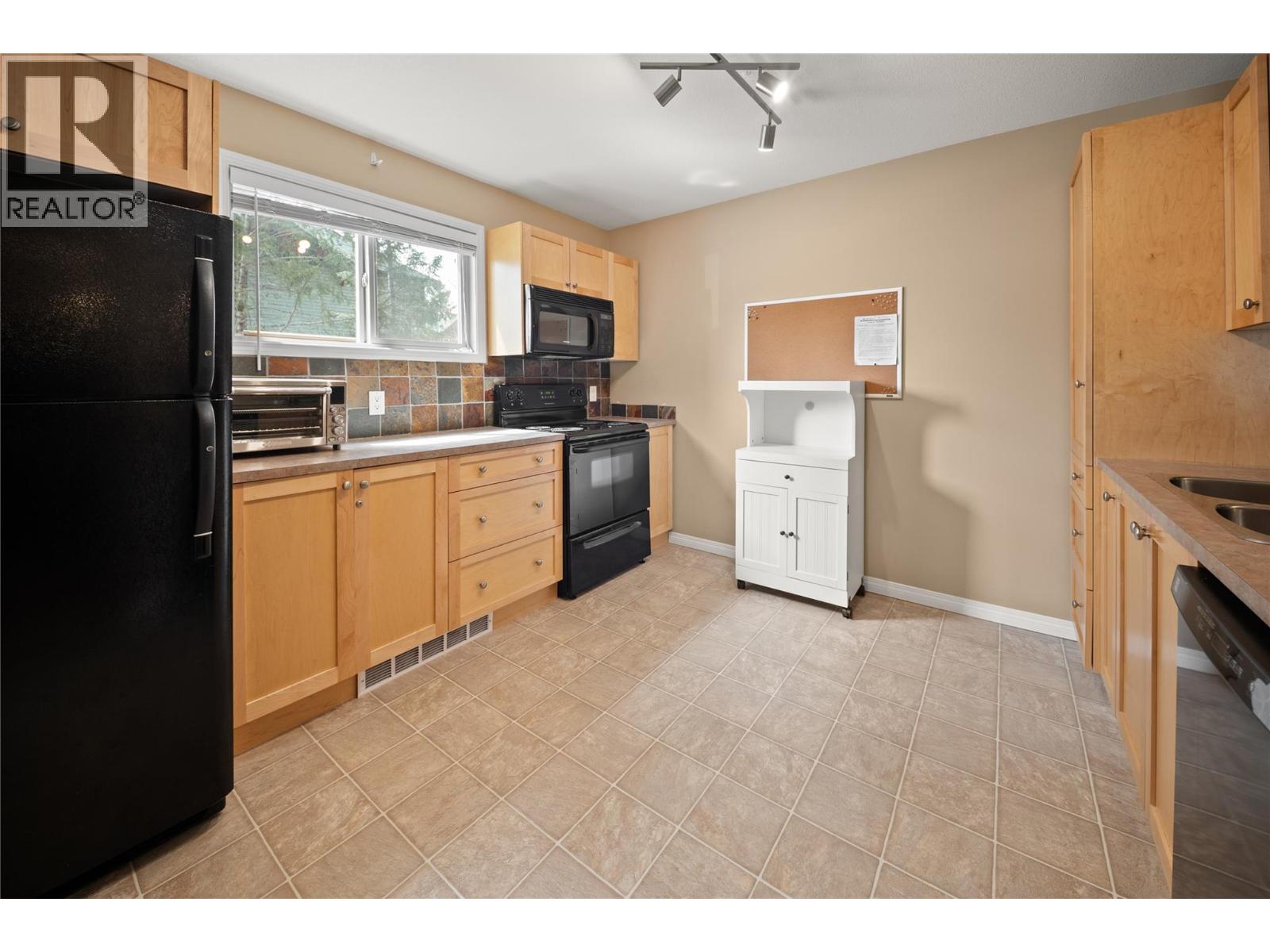 4875 Radium Boulevard Unit# 116, Radium Hot Springs, British Columbia  V0A 1M0 - Photo 8 - 10399117