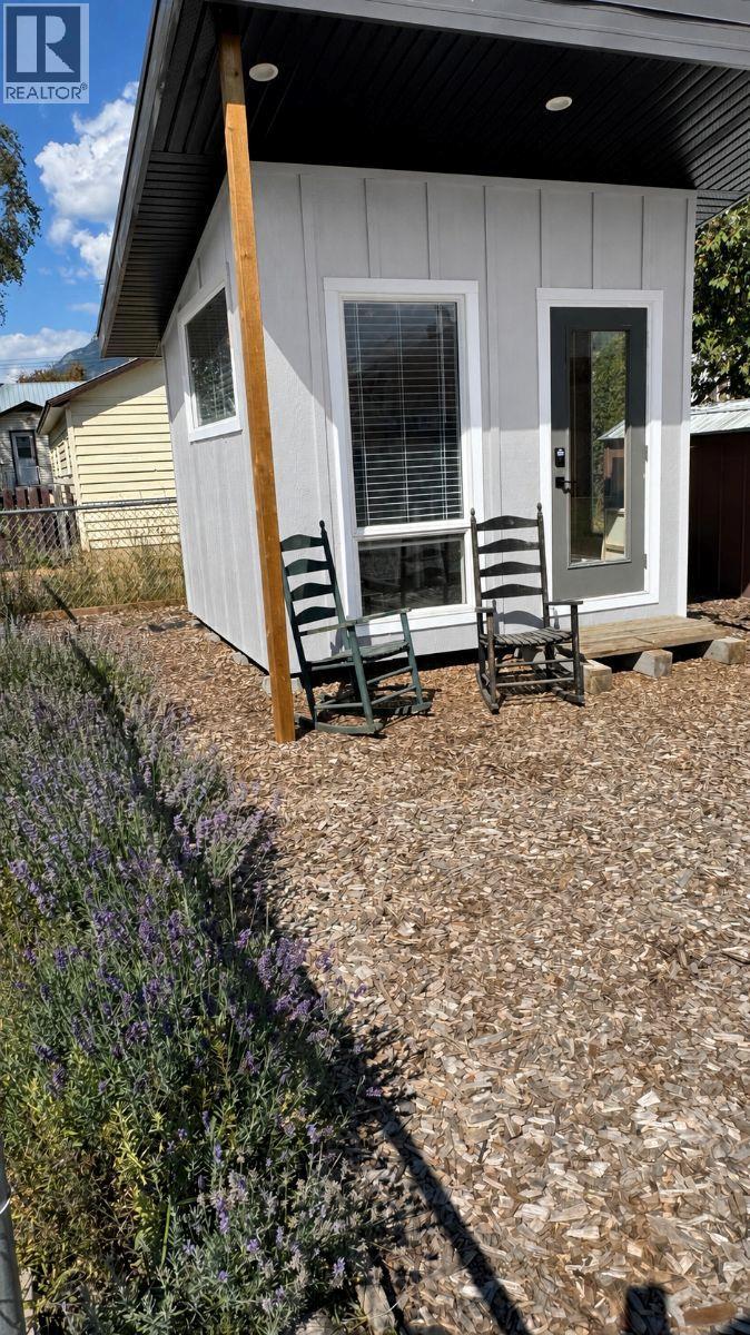 711 10th Street S, Golden, British Columbia  V0A 1H0 - Photo 20 - 10397870