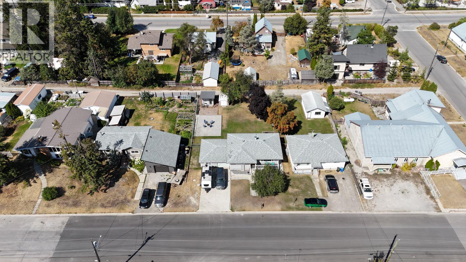 711 10th Street S, Golden, British Columbia  V0A 1H0 - Photo 25 - 10397870
