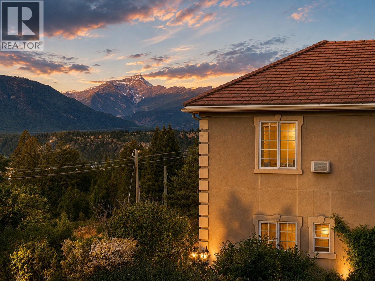 456 Lakeview Road, Invermere, British Columbia  V0A 1K3 - Photo 8 - 10399143