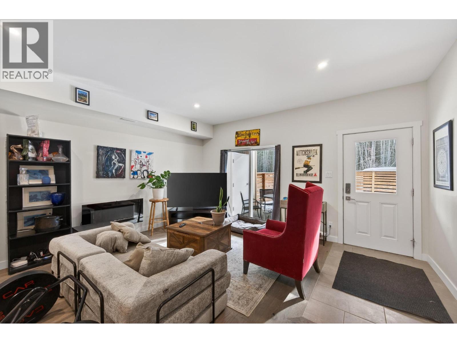 1512 Granite Drive Unit# 8, Golden, British Columbia  V0A 1H3 - Photo 5 - 10399454