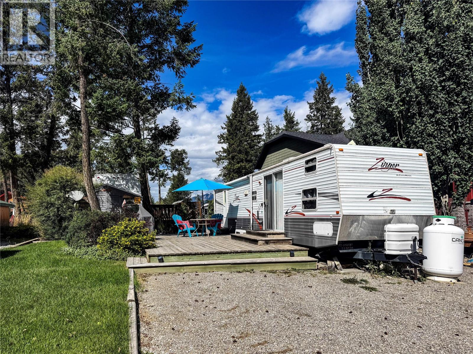 4868 Riverview Drive Unit# Lot 116, Edgewater, British Columbia  V0A 1E0 - Photo 10 - 10399014