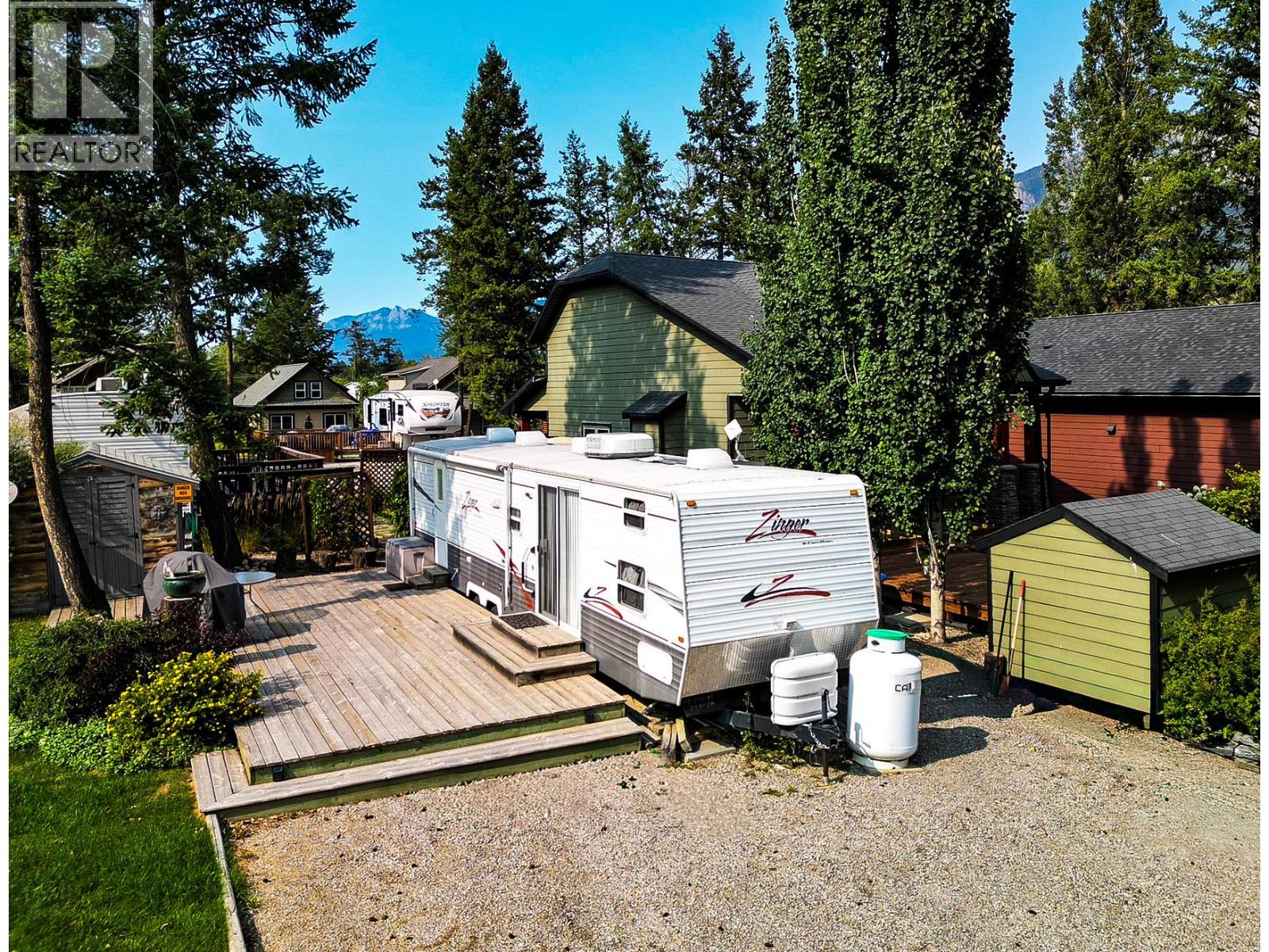 4868 Riverview Drive Unit# Lot 116, Edgewater, British Columbia  V0A 1E0 - Photo 30 - 10399014