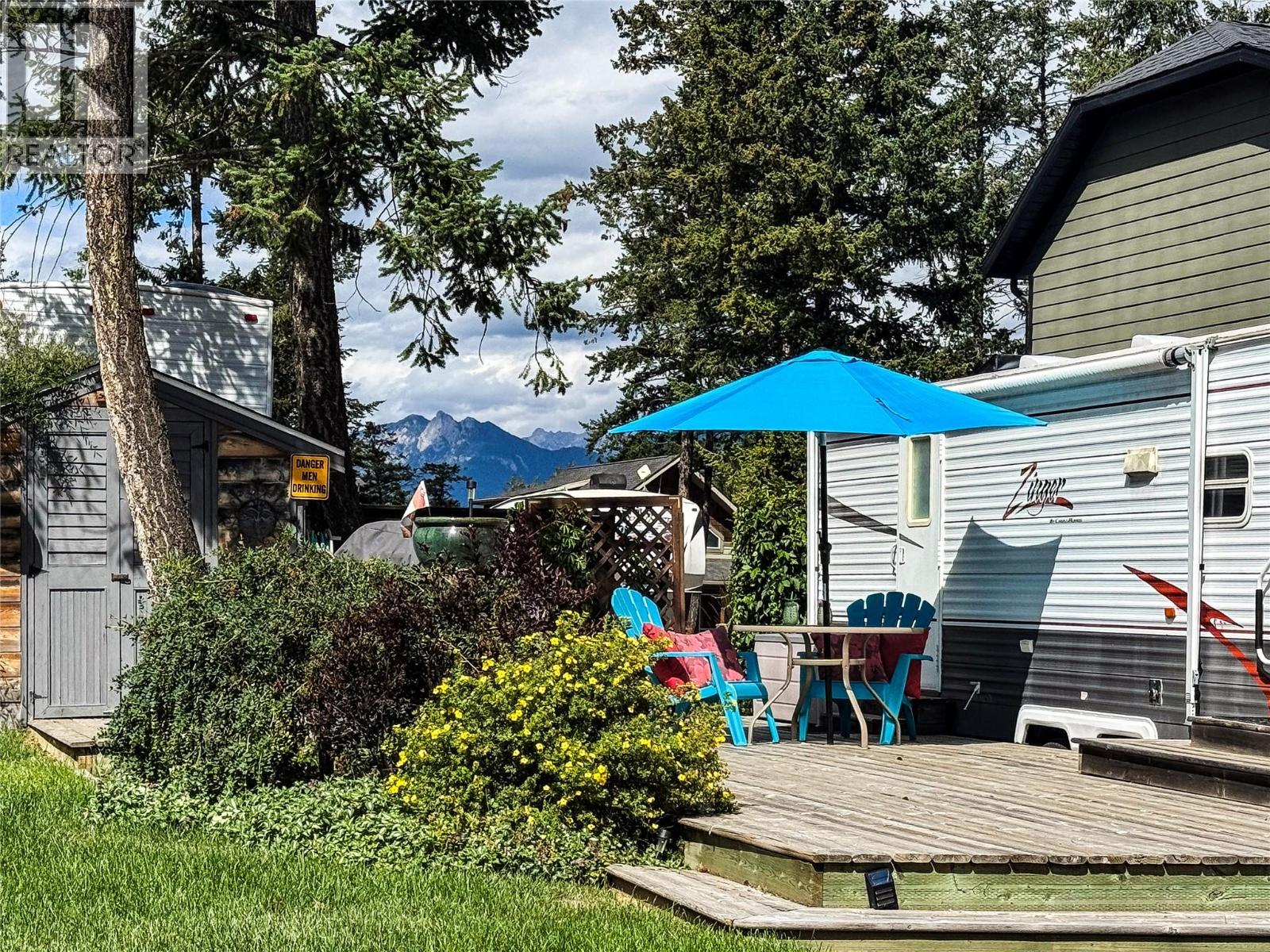 4868 Riverview Drive Unit# Lot 116, Edgewater, British Columbia  V0A 1E0 - Photo 9 - 10399014