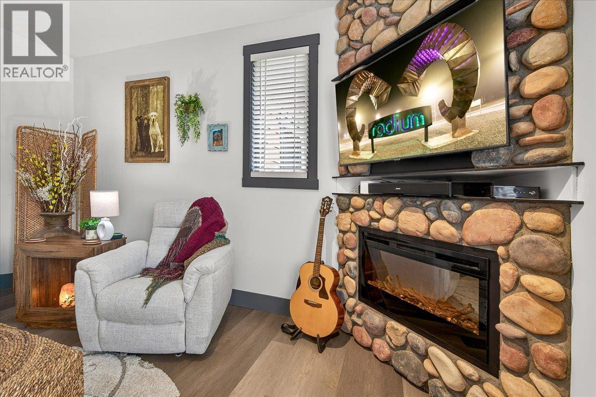 7291 Prospector Avenue Unit# 601, Radium Hot Springs, British Columbia  V0A 1M0 - Photo 5 - 10399237