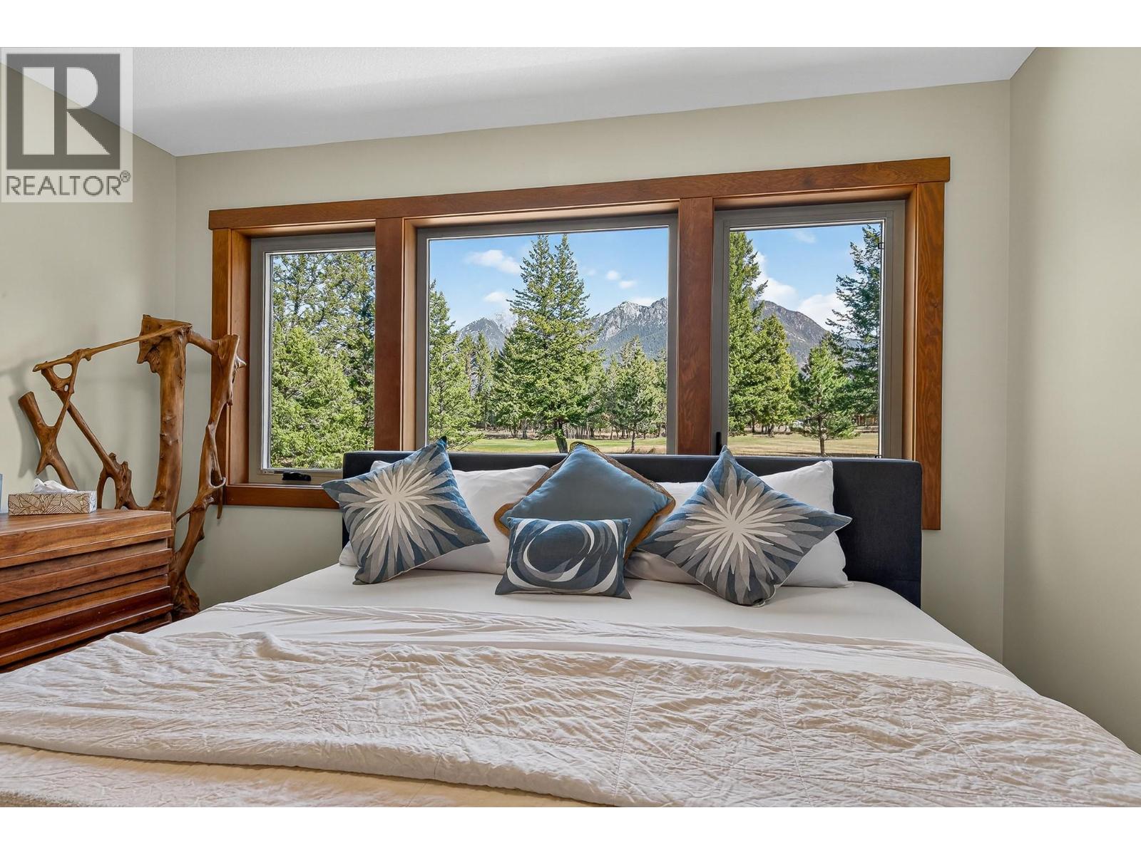 7540 Springs Terrace, Radium Hot Springs, British Columbia  V0A 1M0 - Photo 10 - 10399450