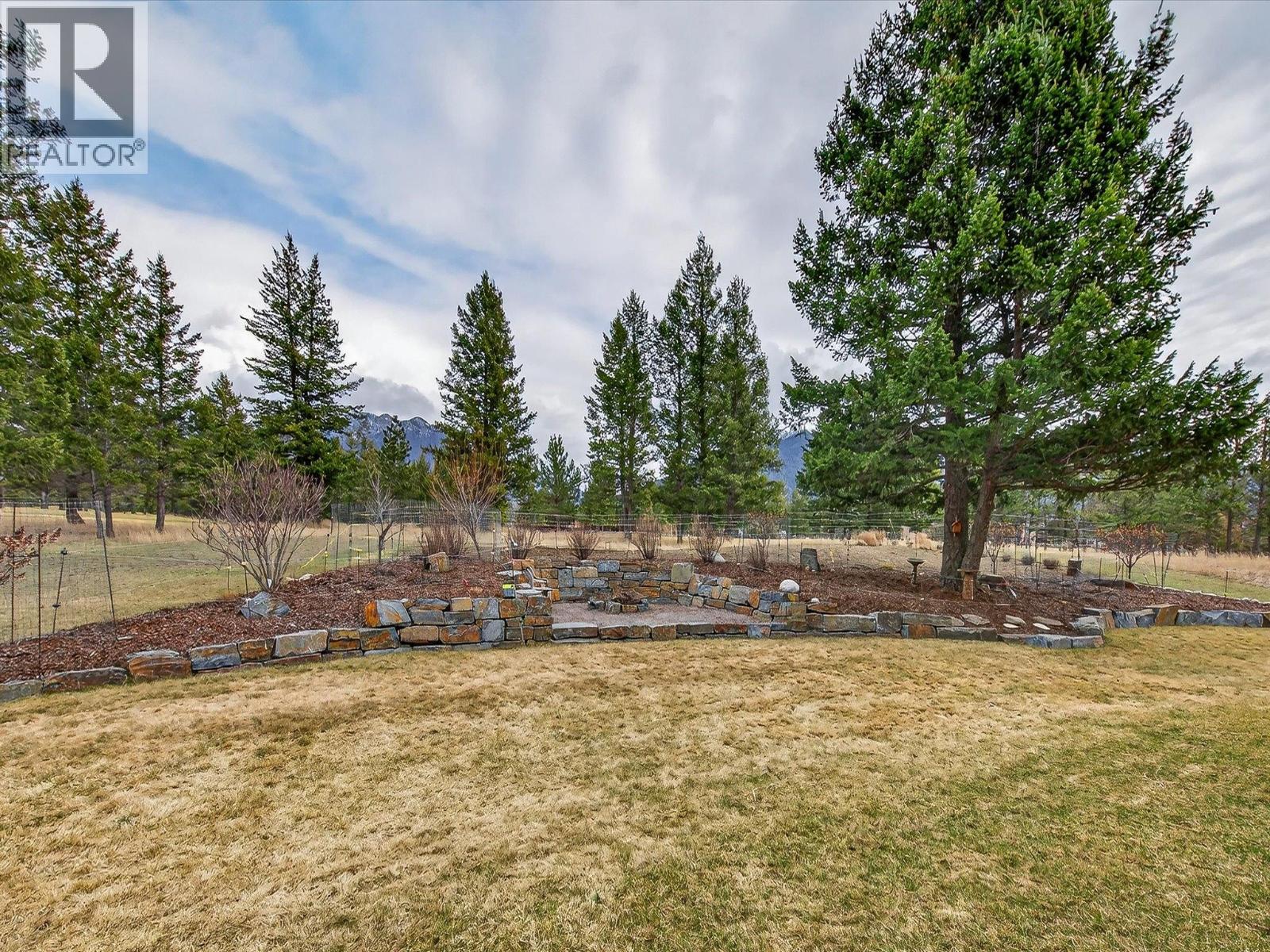 7540 Springs Terrace, Radium Hot Springs, British Columbia  V0A 1M0 - Photo 42 - 10399450