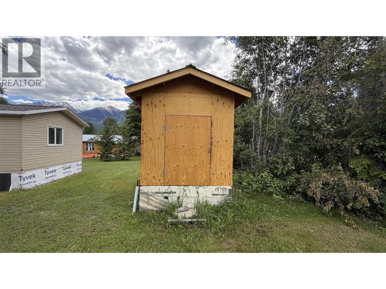 1245 Horse Creek Road S, Golden, British Columbia  V0A 1H0 - Photo 24 - 10399696