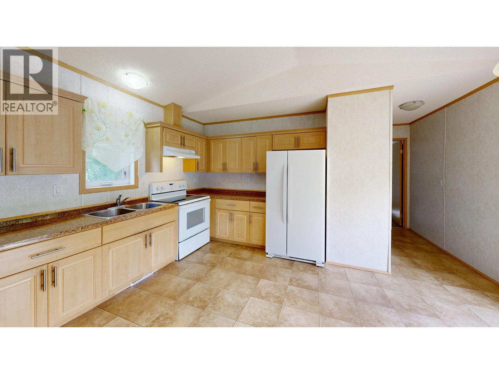 1245 Horse Creek Road S, Golden, British Columbia  V0A 1H0 - Photo 3 - 10399696