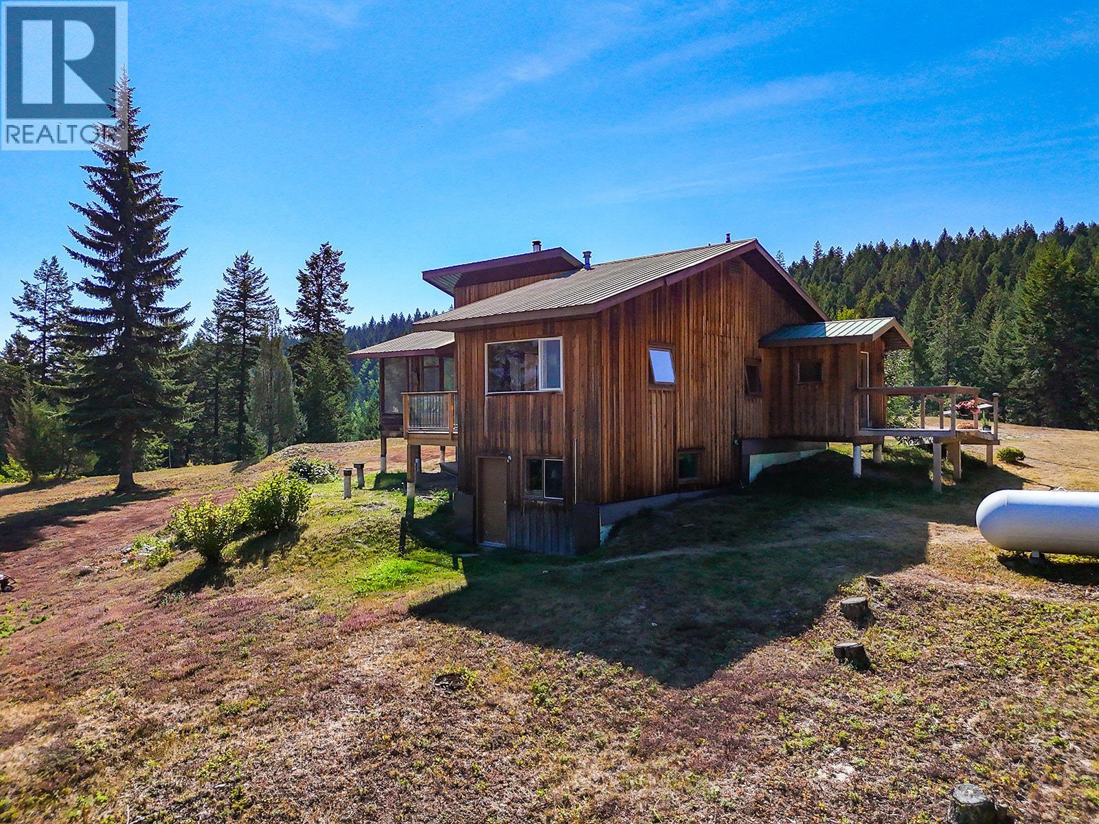 4151 Thomas Road, Golden, British Columbia  V0A 1L0 - Photo 29 - 10399730
