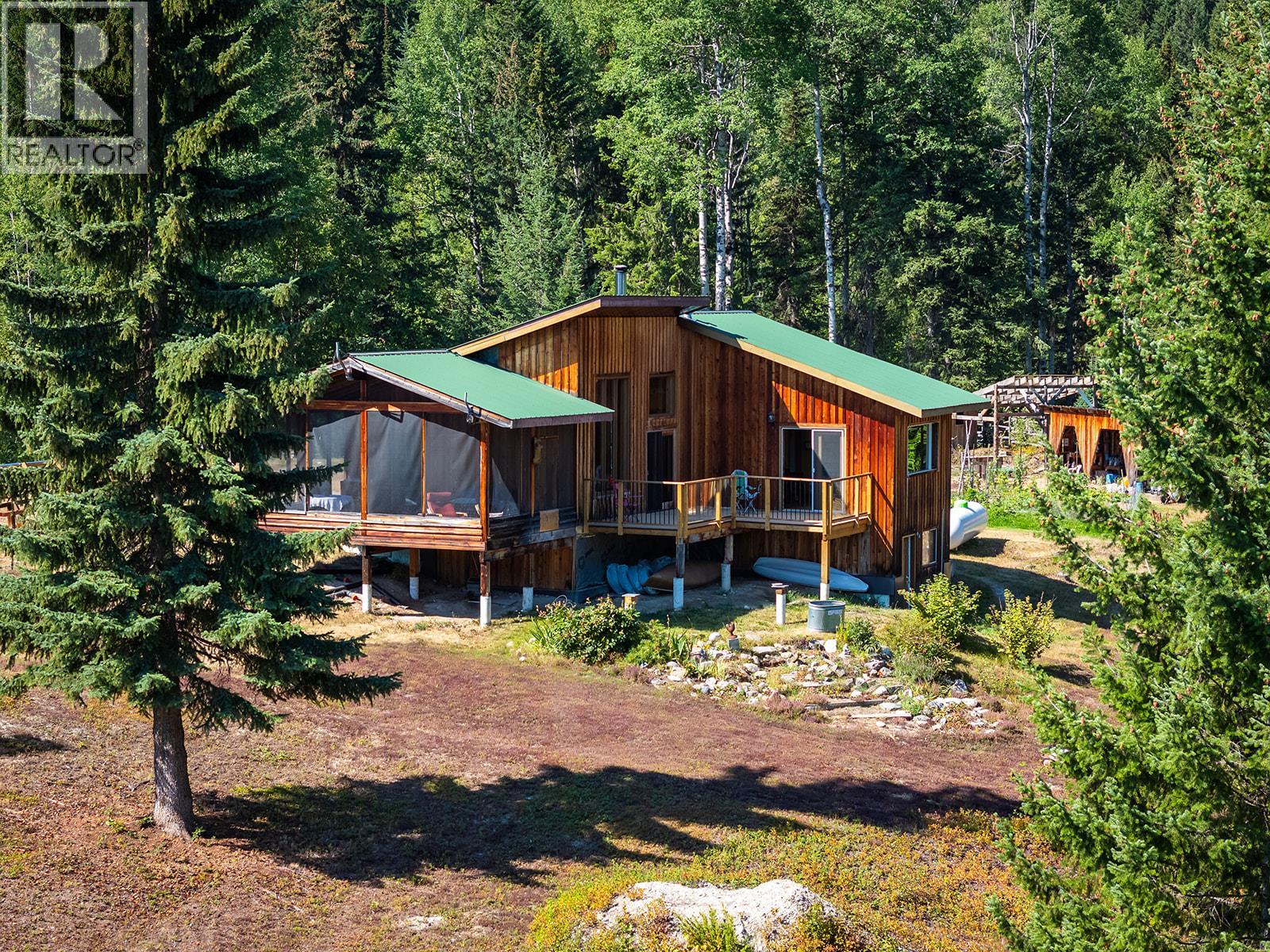 4151 Thomas Road, Golden, British Columbia  V0A 1L0 - Photo 32 - 10399730