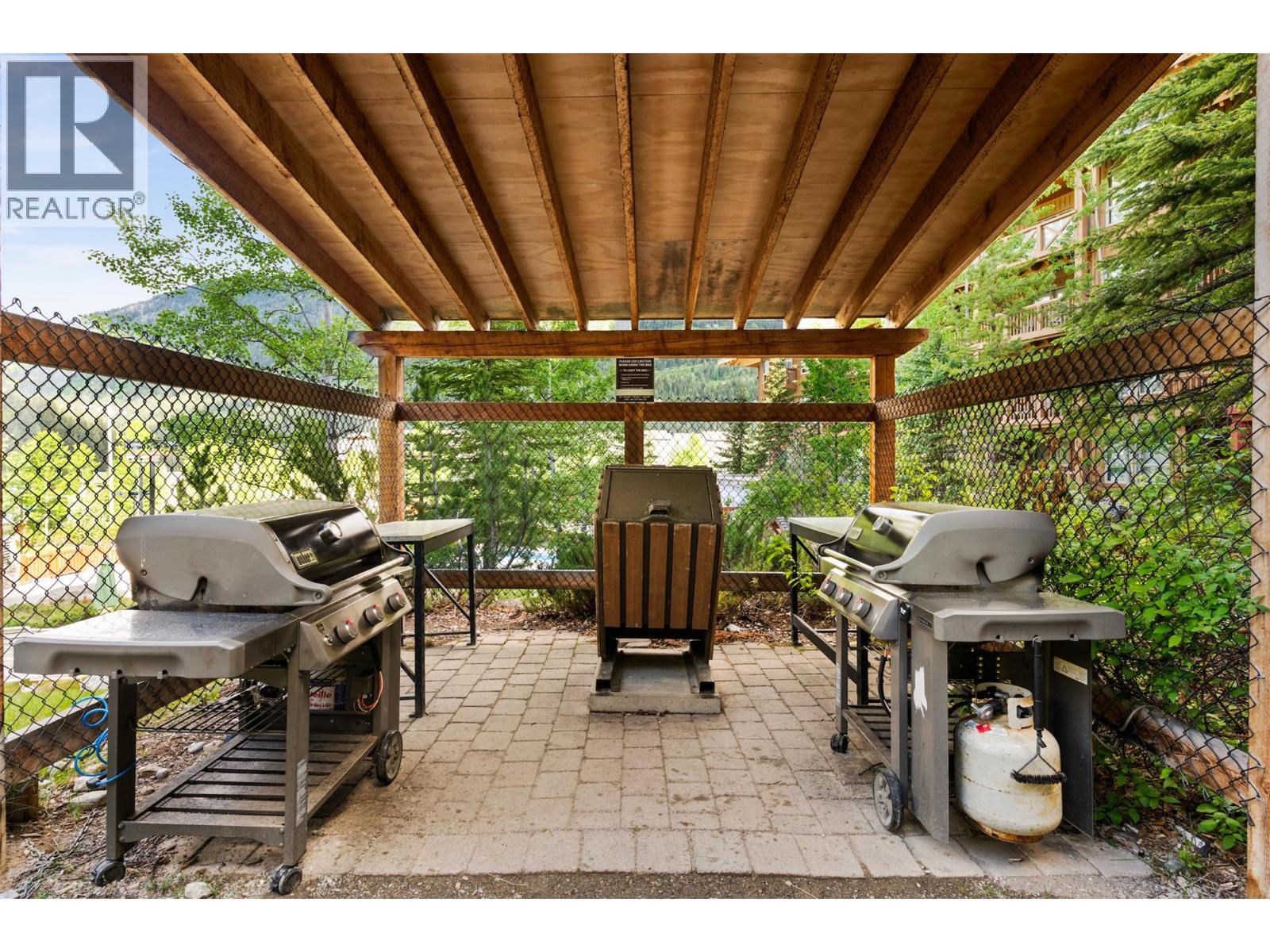 2080 Summit Drive Unit# 113, Panorama, British Columbia  V0A 1T0 - Photo 37 - 10399721
