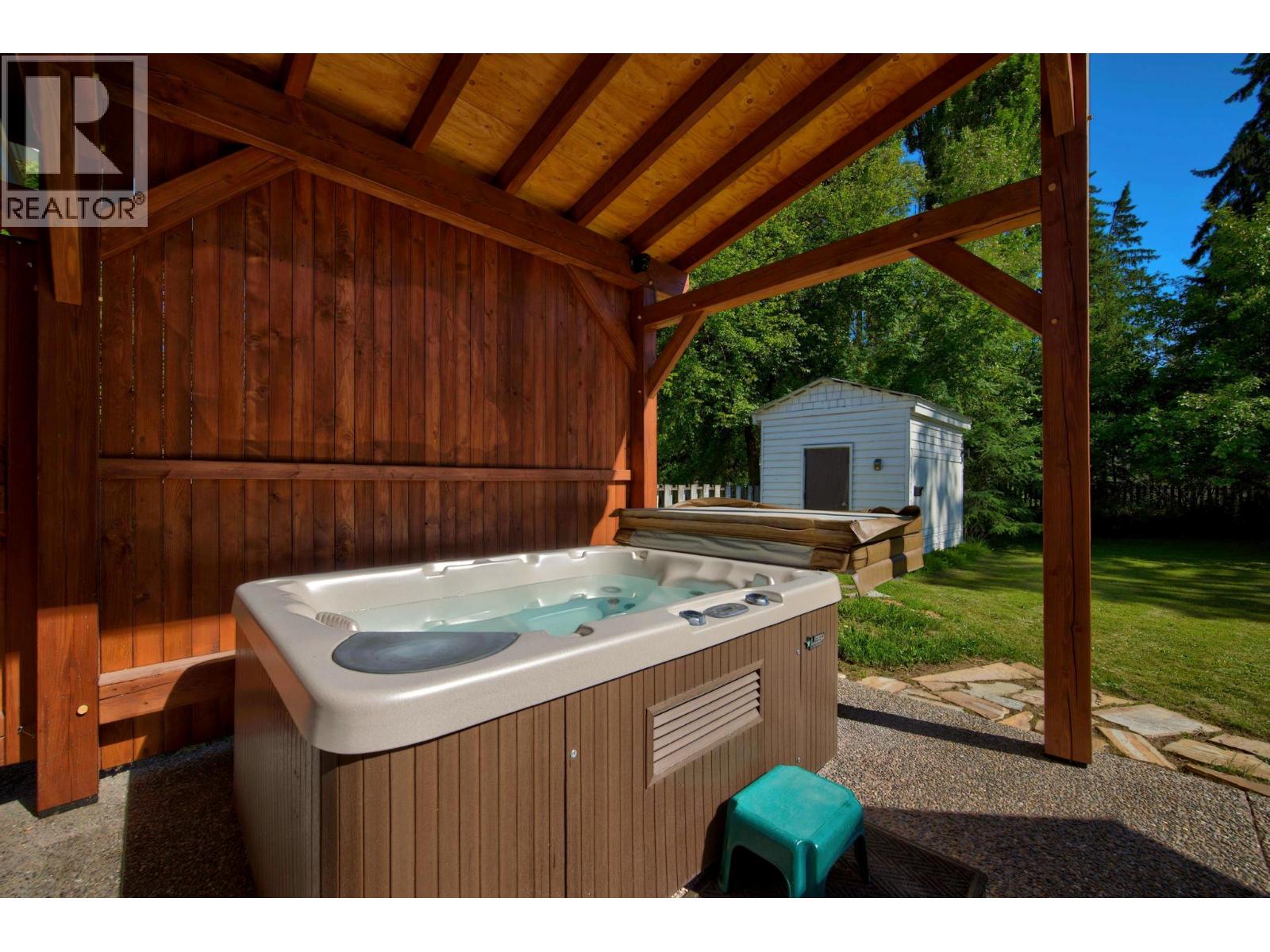 506 5th Street, Golden, British Columbia  V0A 1H0 - Photo 27 - 10399756