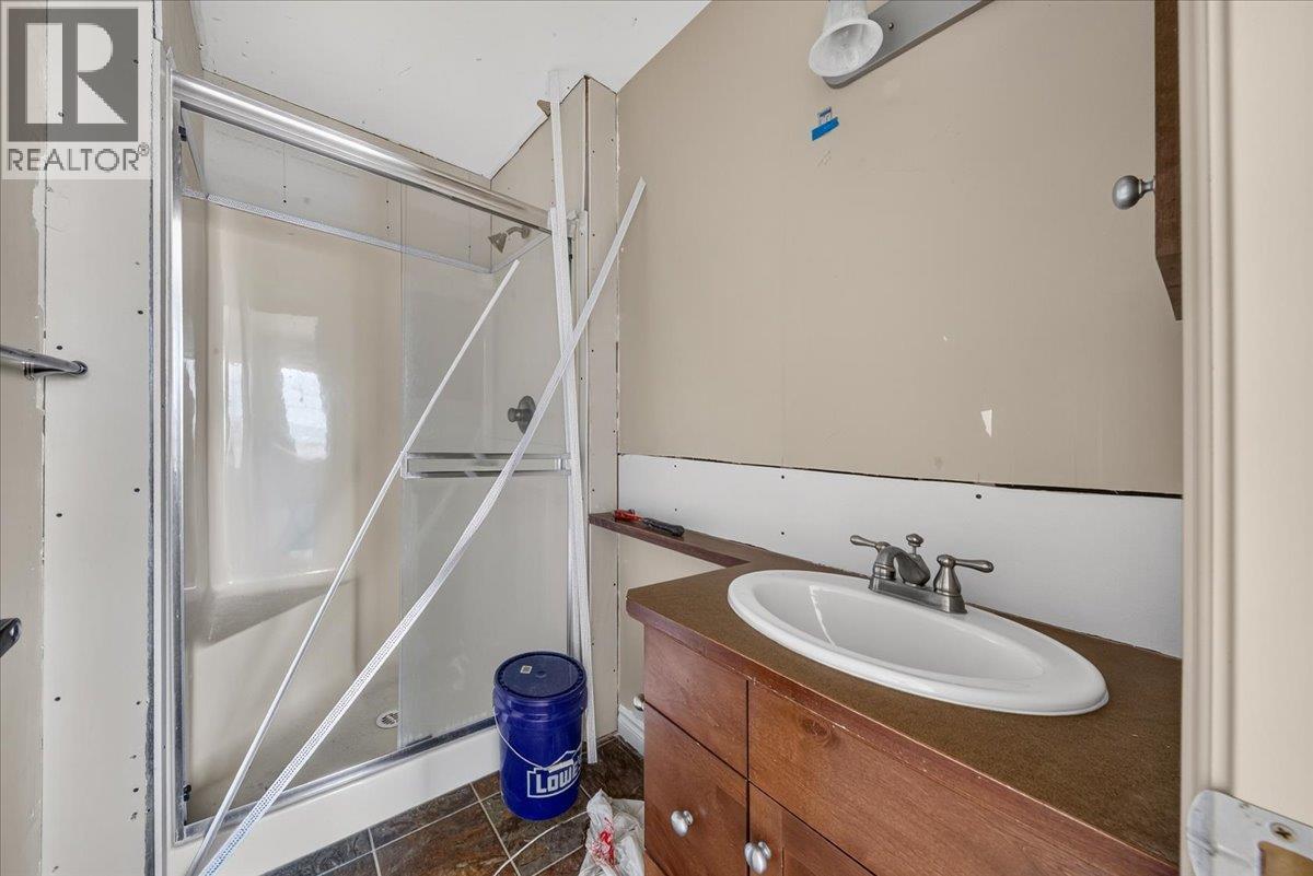 4840 Borrego Ridge Road Unit# 9, Radium Hot Springs, British Columbia  V0A 1M0 - Photo 29 - 10399407