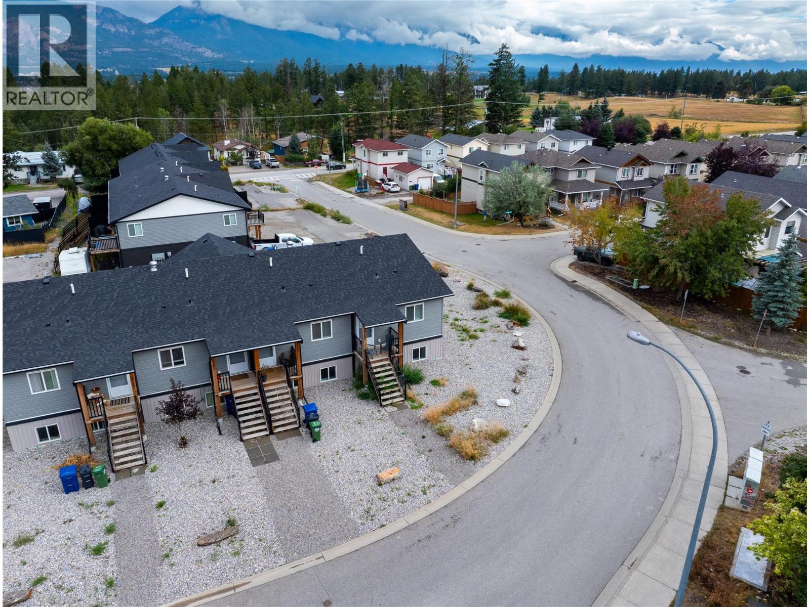 2145 Westside Park Drive Unit# 8, Invermere, British Columbia  V0A 1K4 - Photo 3 - 10399751