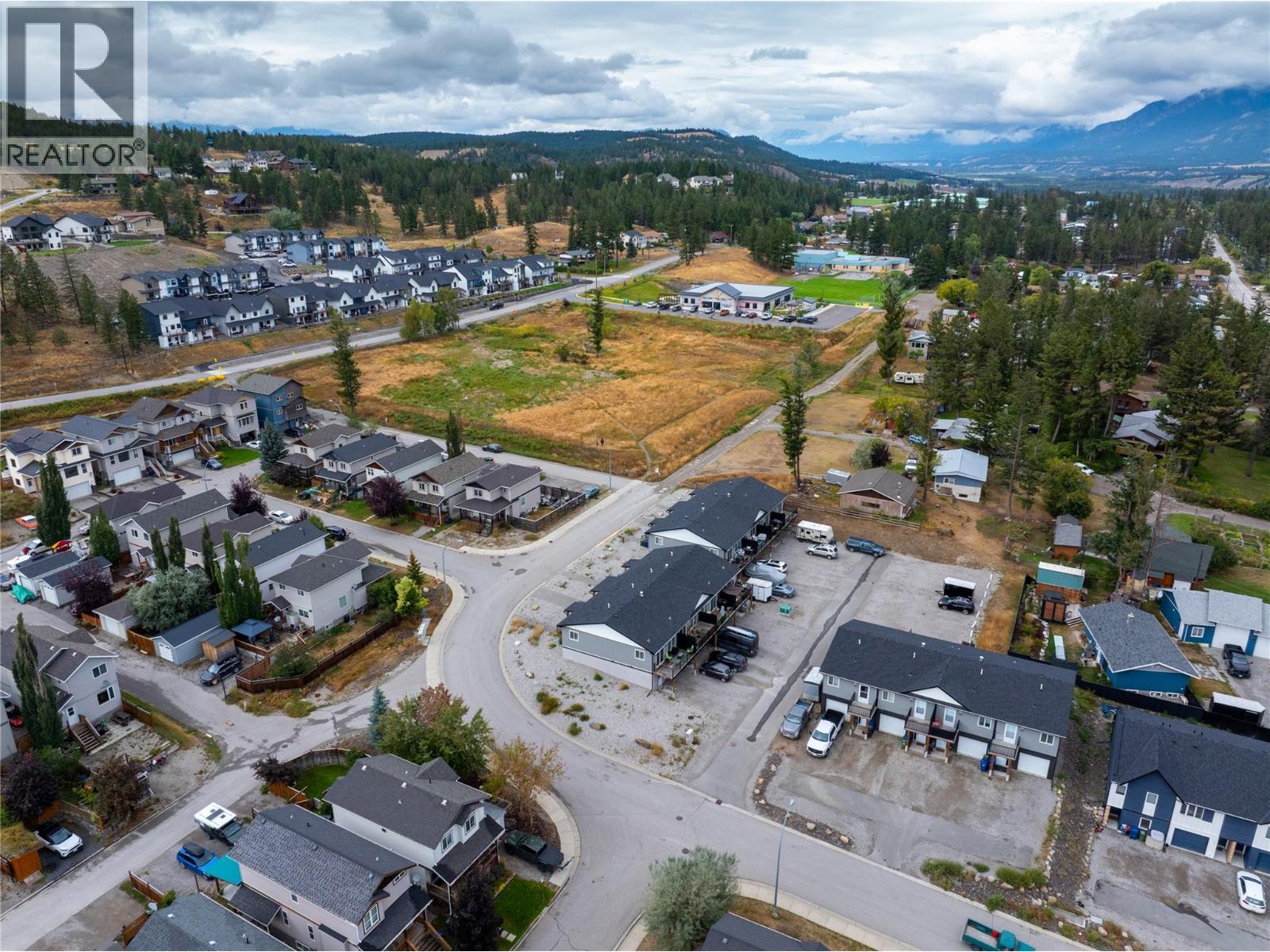 2145 Westside Park Drive Unit# 8, Invermere, British Columbia  V0A 1K4 - Photo 4 - 10399751