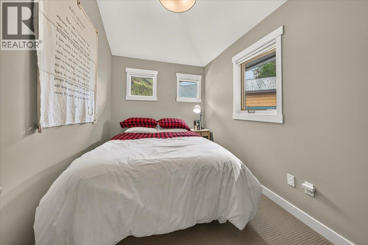 1941 Greywolf Drive, Panorama, British Columbia  V0A 1T0 - Photo 32 - 10400006