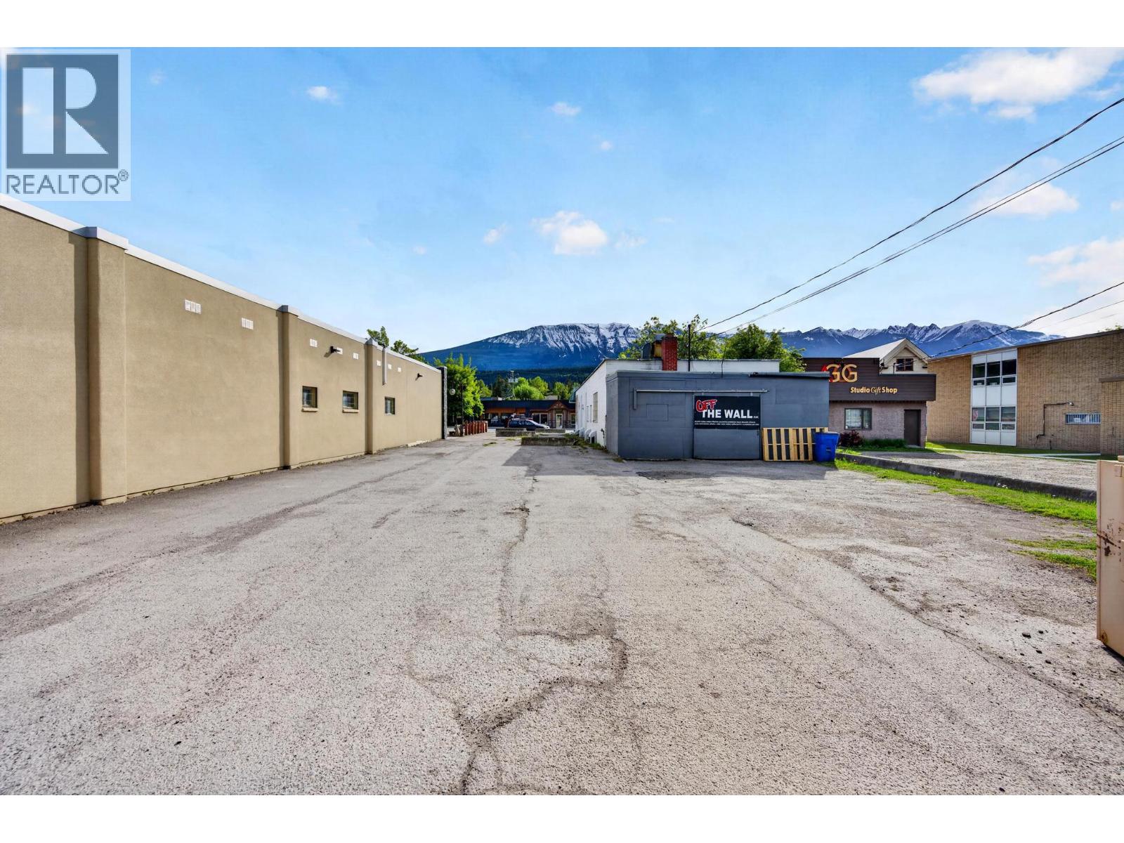 514 9th Avenue N, Golden, British Columbia  V0A 1H0 - Photo 11 - 10397679