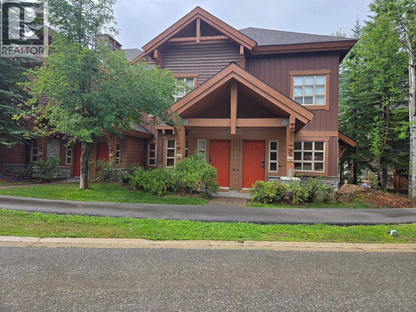 2002 Panorama Drive, Panorama, British Columbia