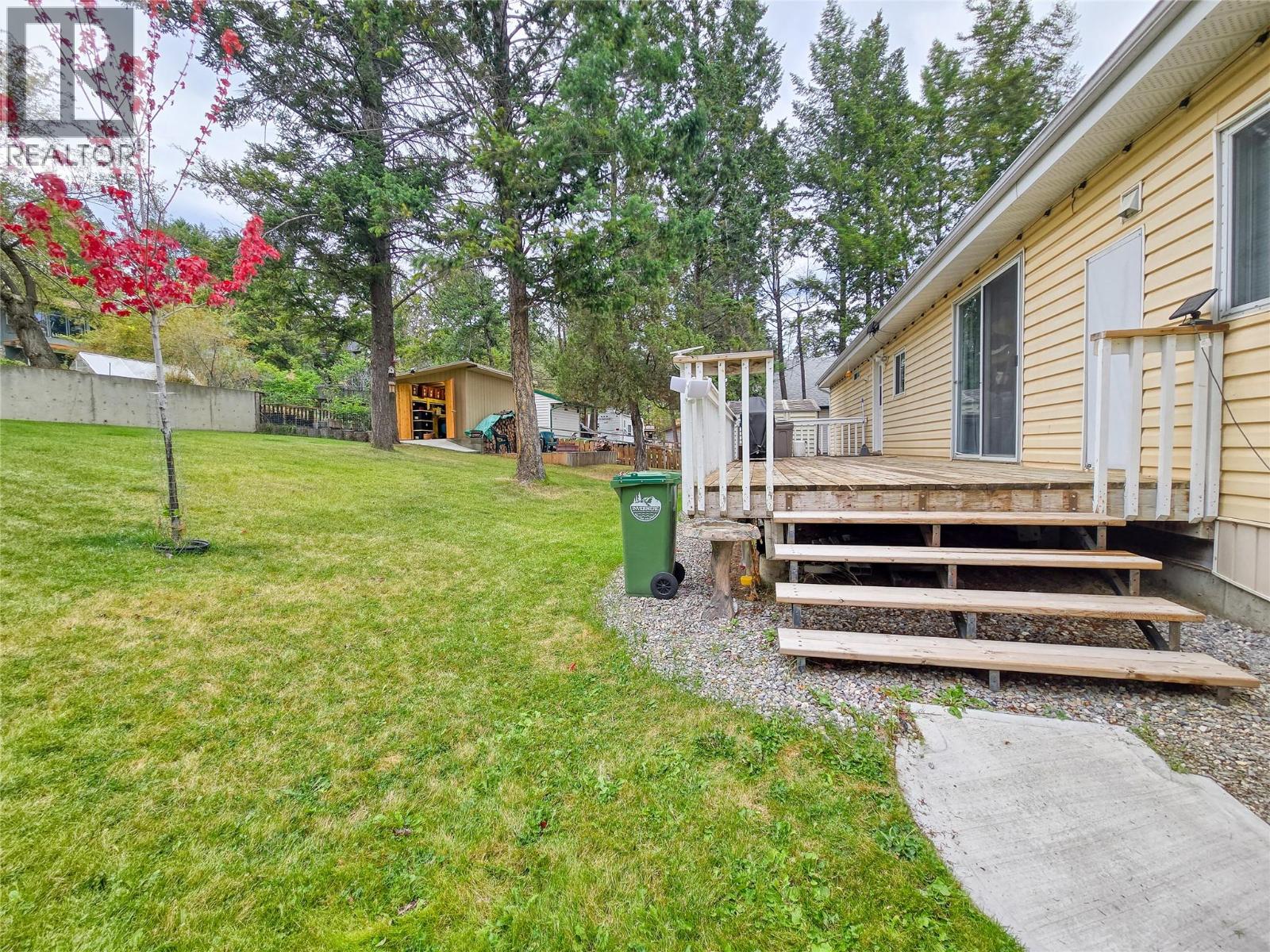 1336 11th Avenue, Invermere, British Columbia  V0A 1K0 - Photo 11 - 10400219