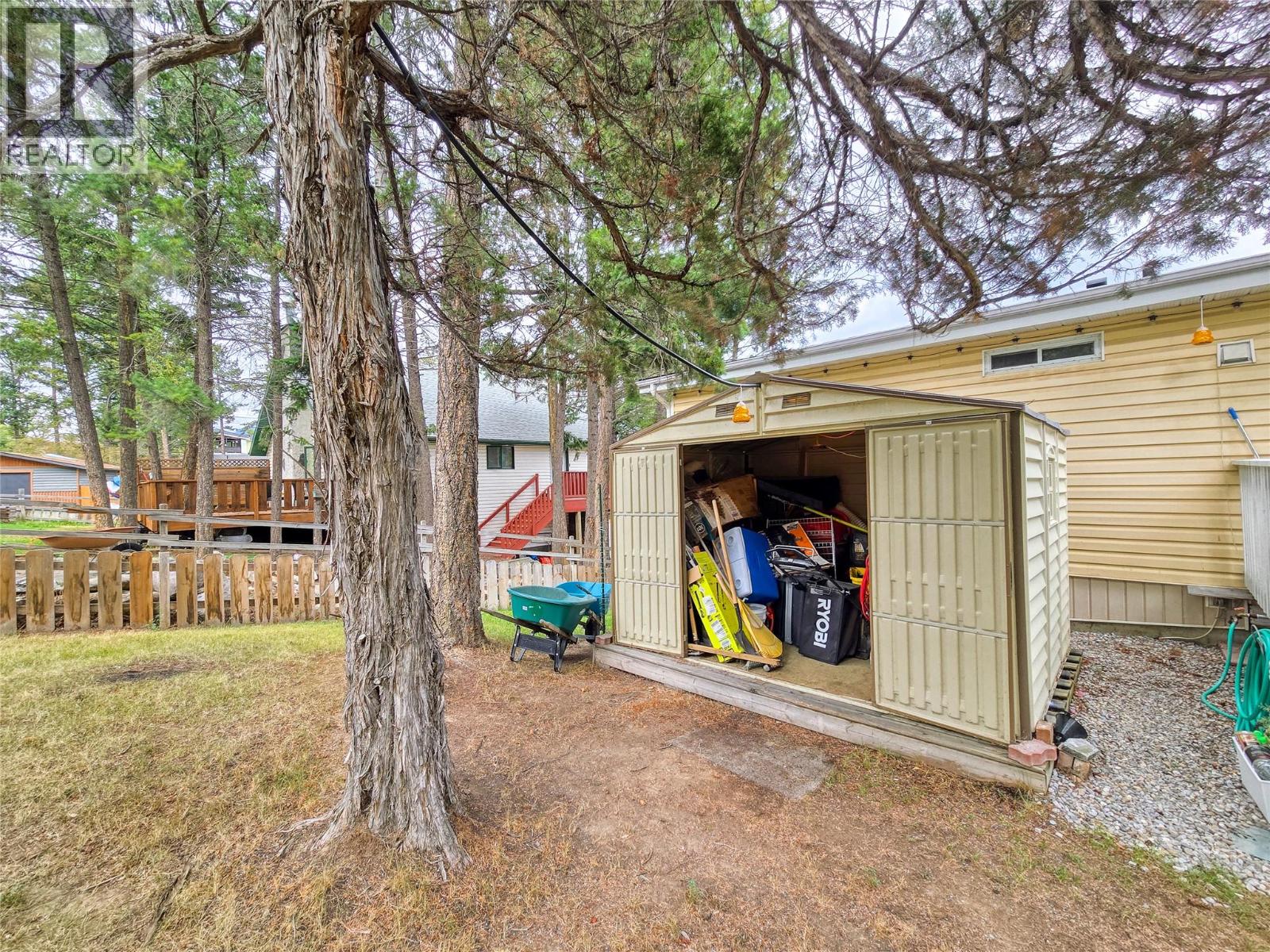 1336 11th Avenue, Invermere, British Columbia  V0A 1K0 - Photo 17 - 10400219