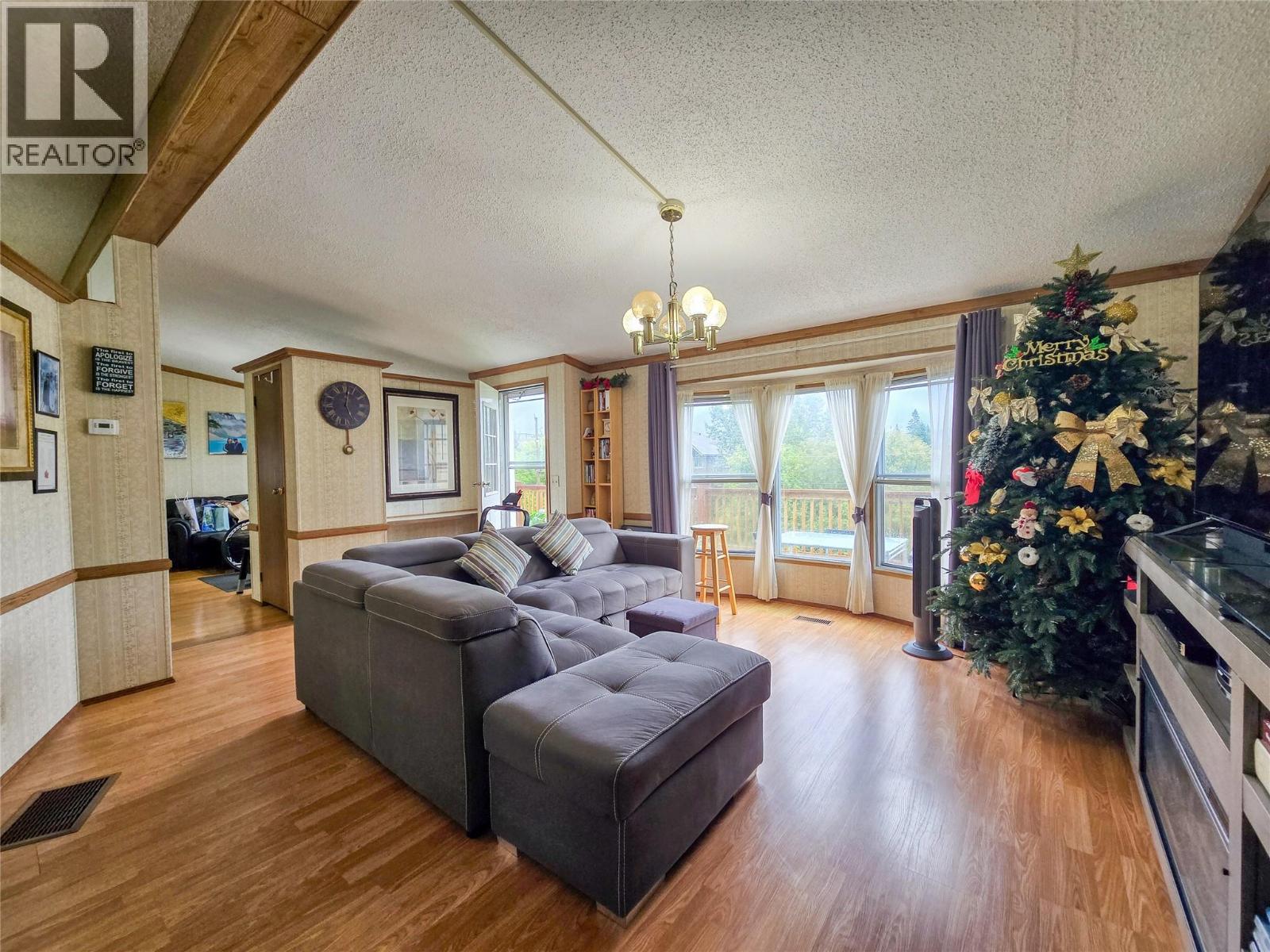 1336 11th Avenue, Invermere, British Columbia  V0A 1K0 - Photo 37 - 10400219