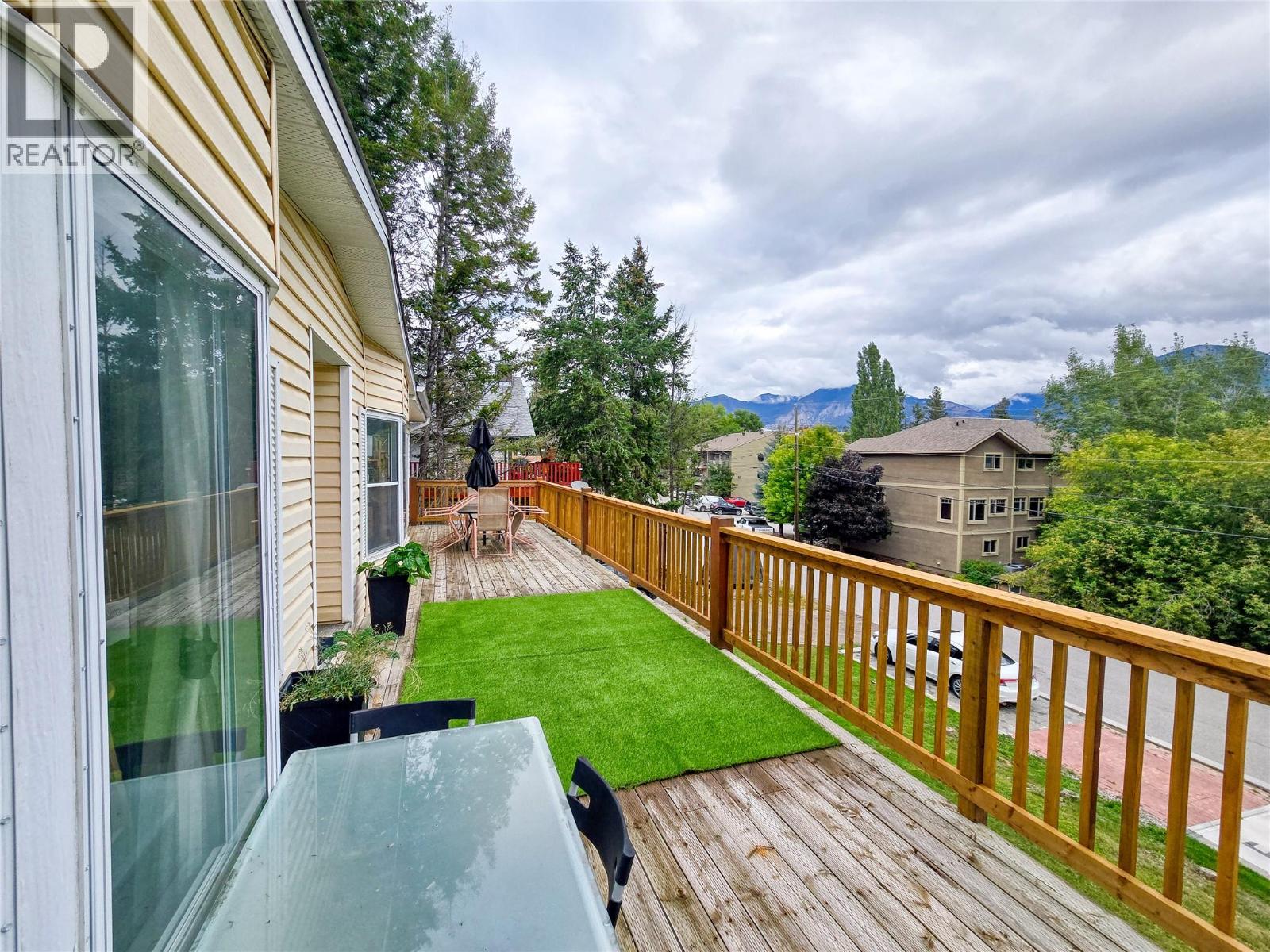1336 11th Avenue, Invermere, British Columbia  V0A 1K0 - Photo 38 - 10400219