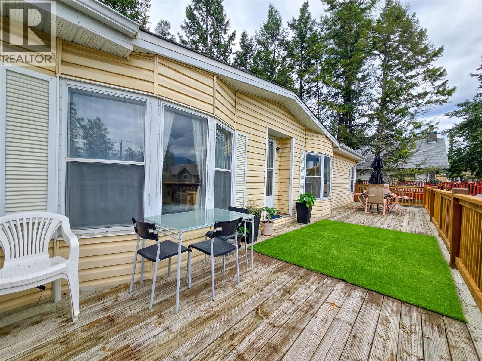 1336 11th Avenue, Invermere, British Columbia  V0A 1K0 - Photo 39 - 10400219