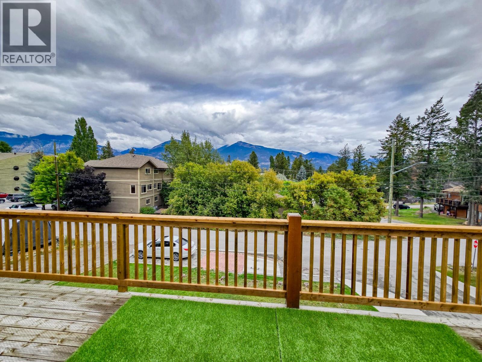 1336 11th Avenue, Invermere, British Columbia  V0A 1K0 - Photo 4 - 10400219