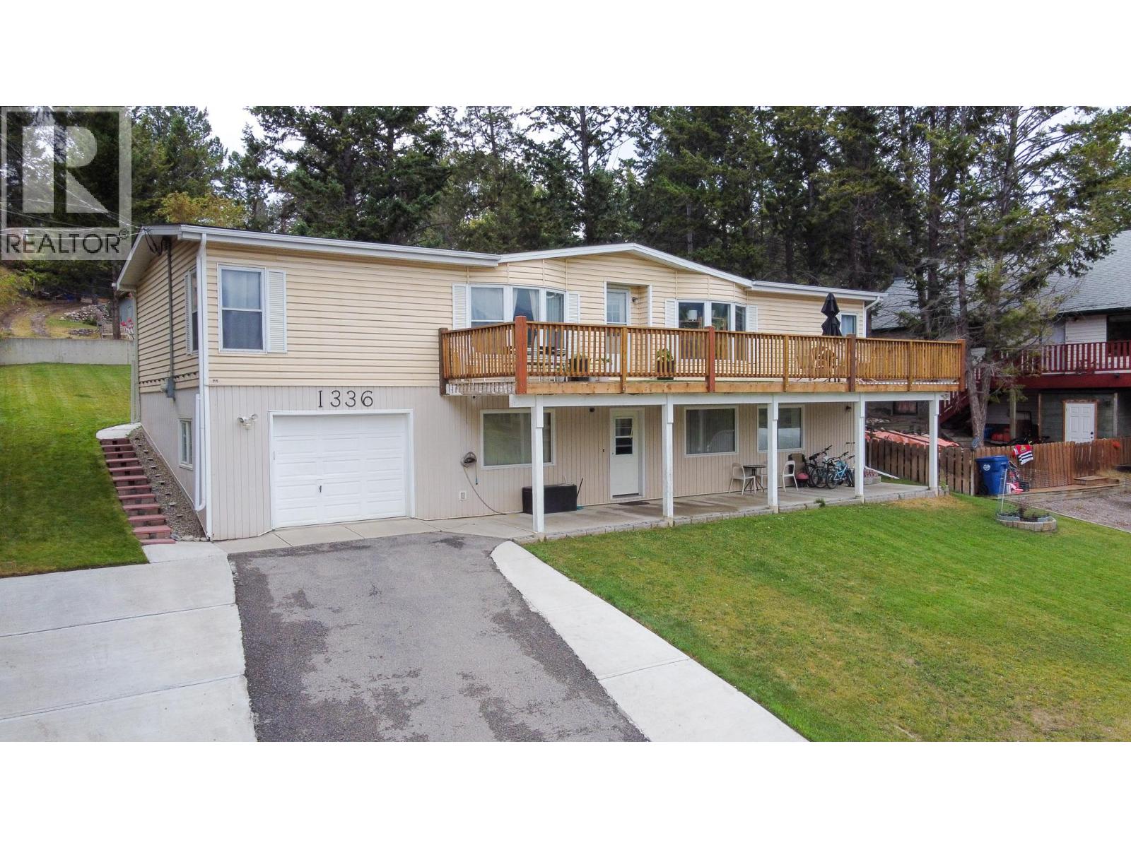 1336 11th Avenue, Invermere, British Columbia  V0A 1K0 - Photo 51 - 10400219