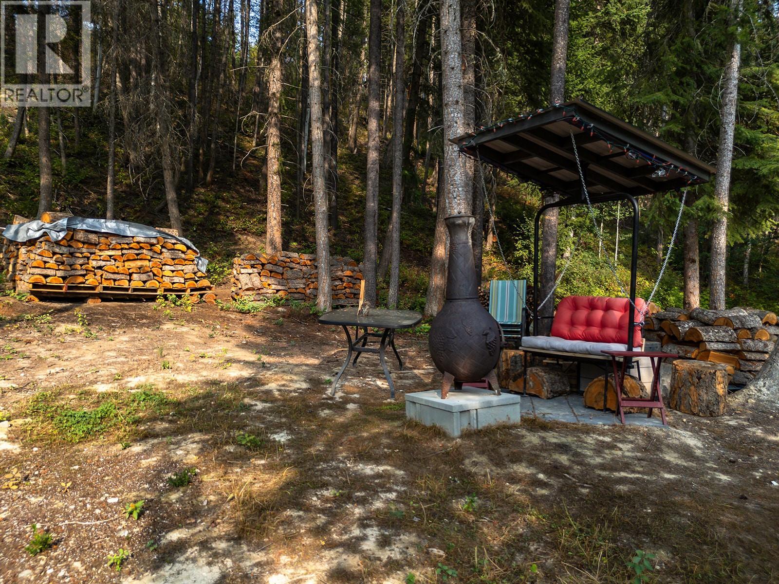 1960 Palumbo Heights Drive, Golden, British Columbia  V0A 1H4 - Photo 32 - 10400121