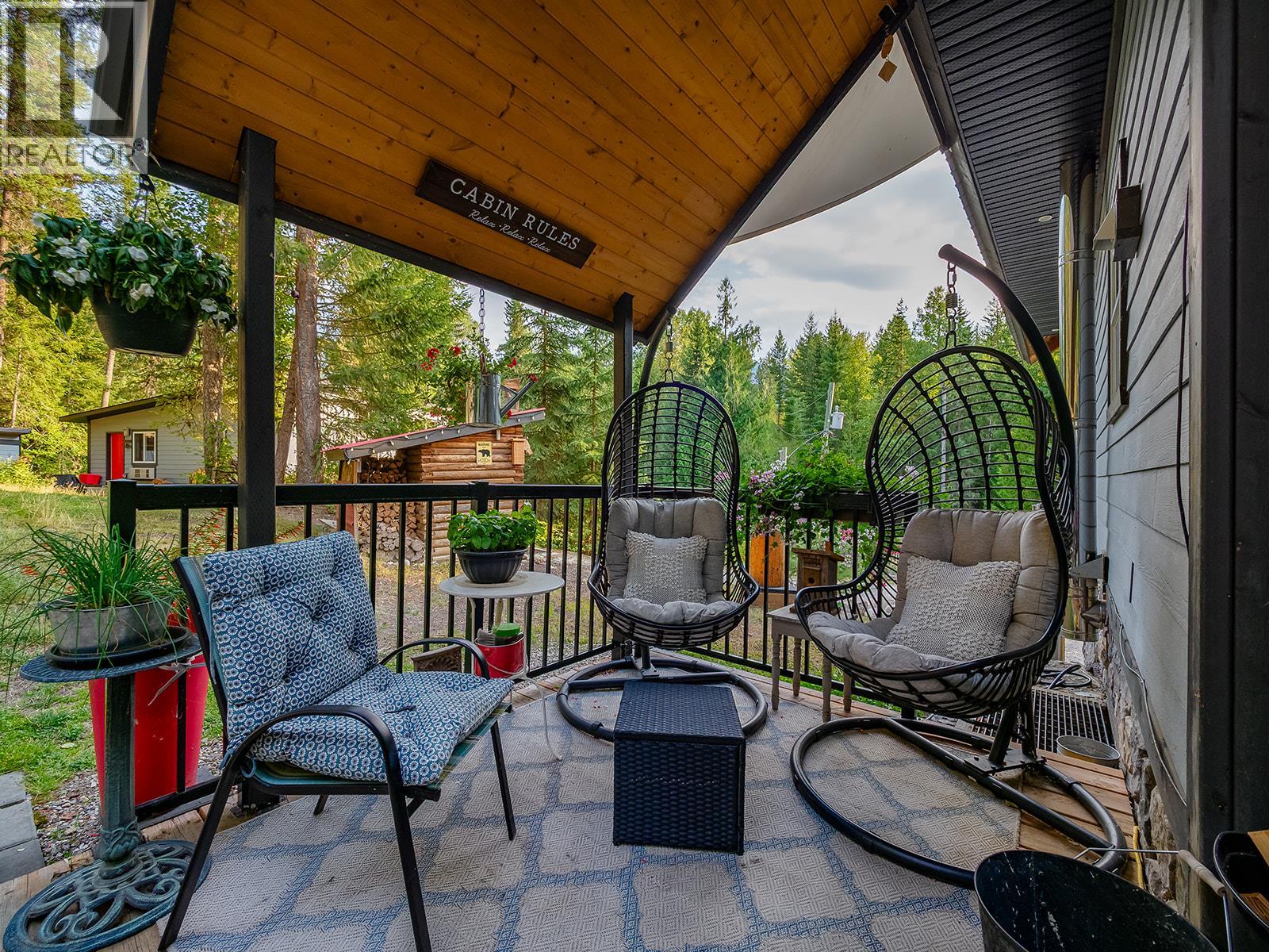 1960 Palumbo Heights Drive, Golden, British Columbia  V0A 1H4 - Photo 34 - 10400121